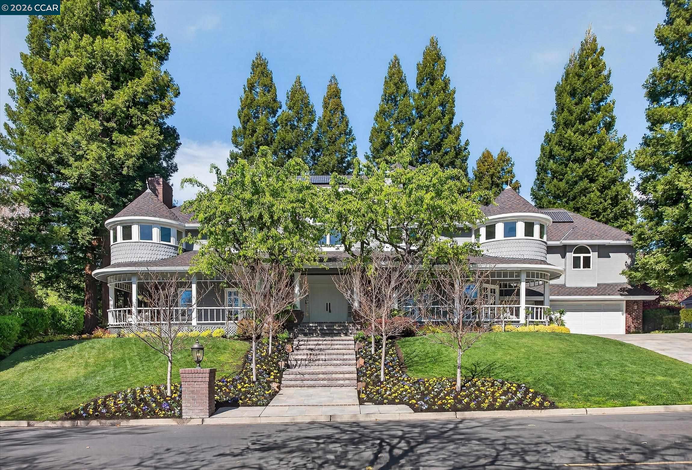 Detail Gallery Image 2 of 55 For 5275 Blackhawk Dr, Danville,  CA 94506 - 4 Beds | 4/1 Baths