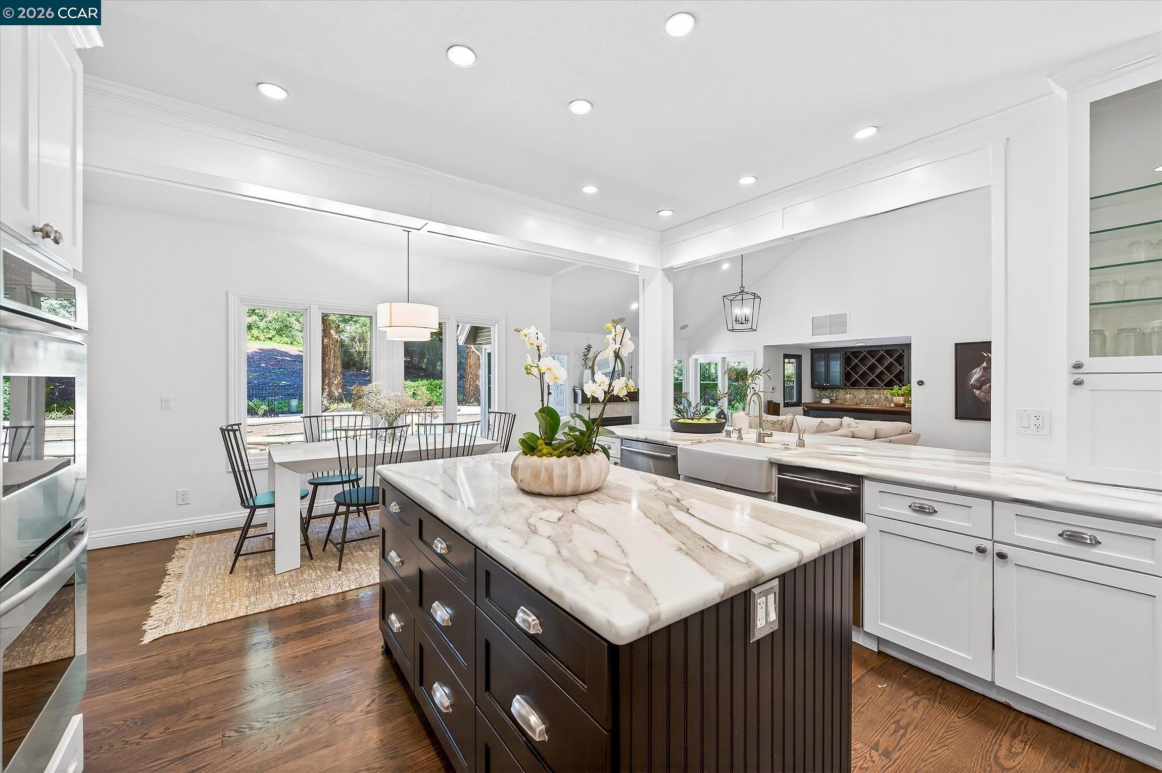 Detail Gallery Image 17 of 55 For 5275 Blackhawk Dr, Danville,  CA 94506 - 4 Beds | 4/1 Baths