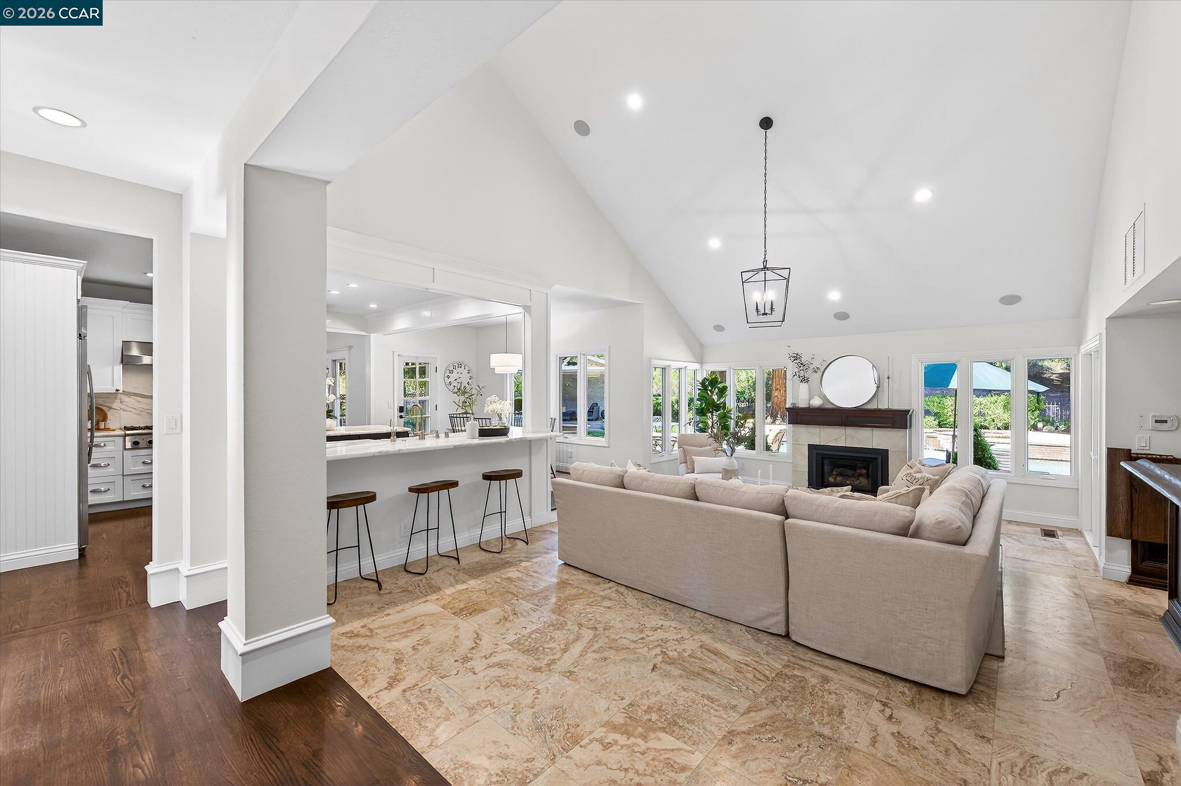 Detail Gallery Image 19 of 55 For 5275 Blackhawk Dr, Danville,  CA 94506 - 4 Beds | 4/1 Baths