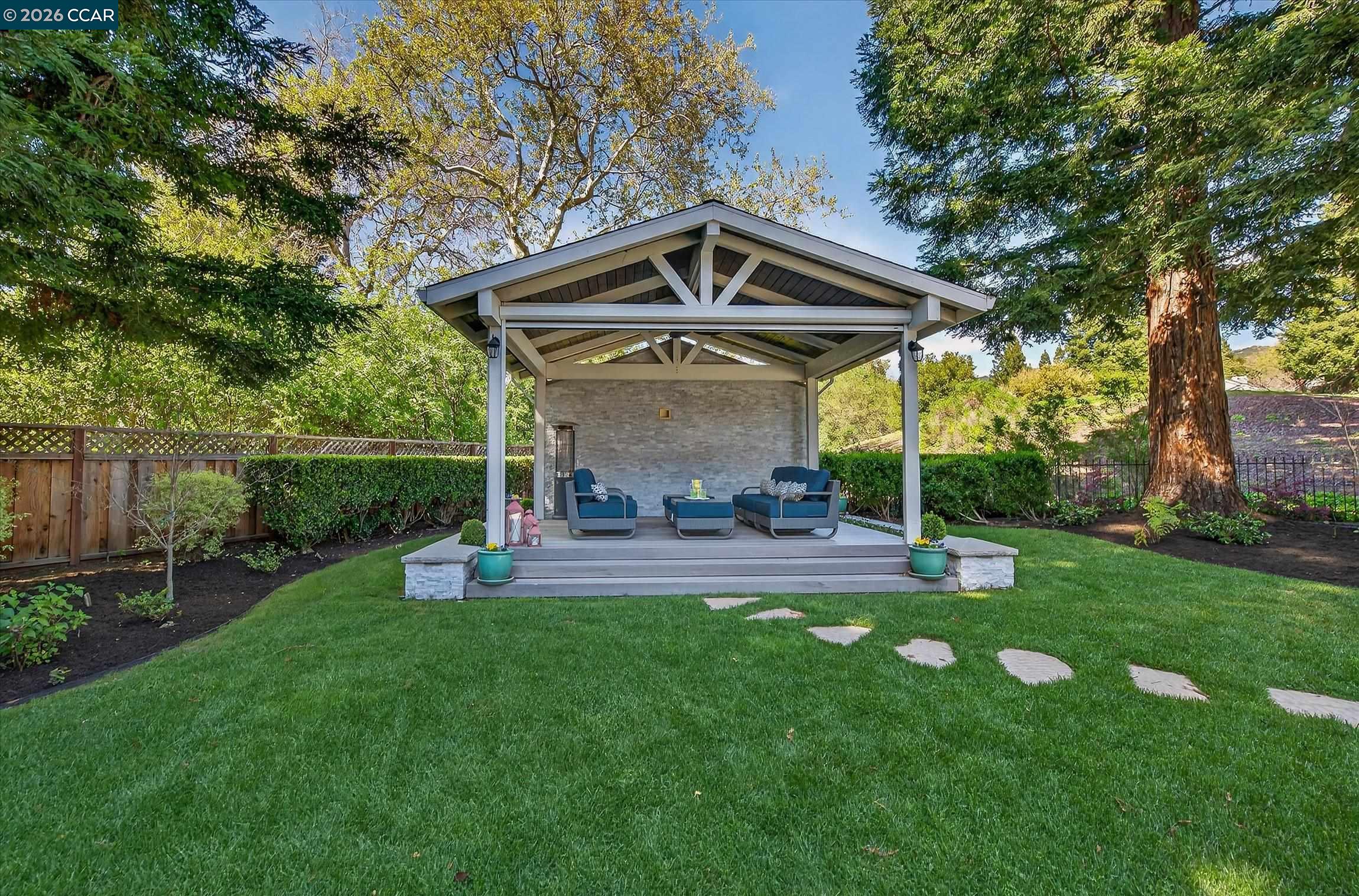 Detail Gallery Image 7 of 55 For 5275 Blackhawk Dr, Danville,  CA 94506 - 4 Beds | 4/1 Baths