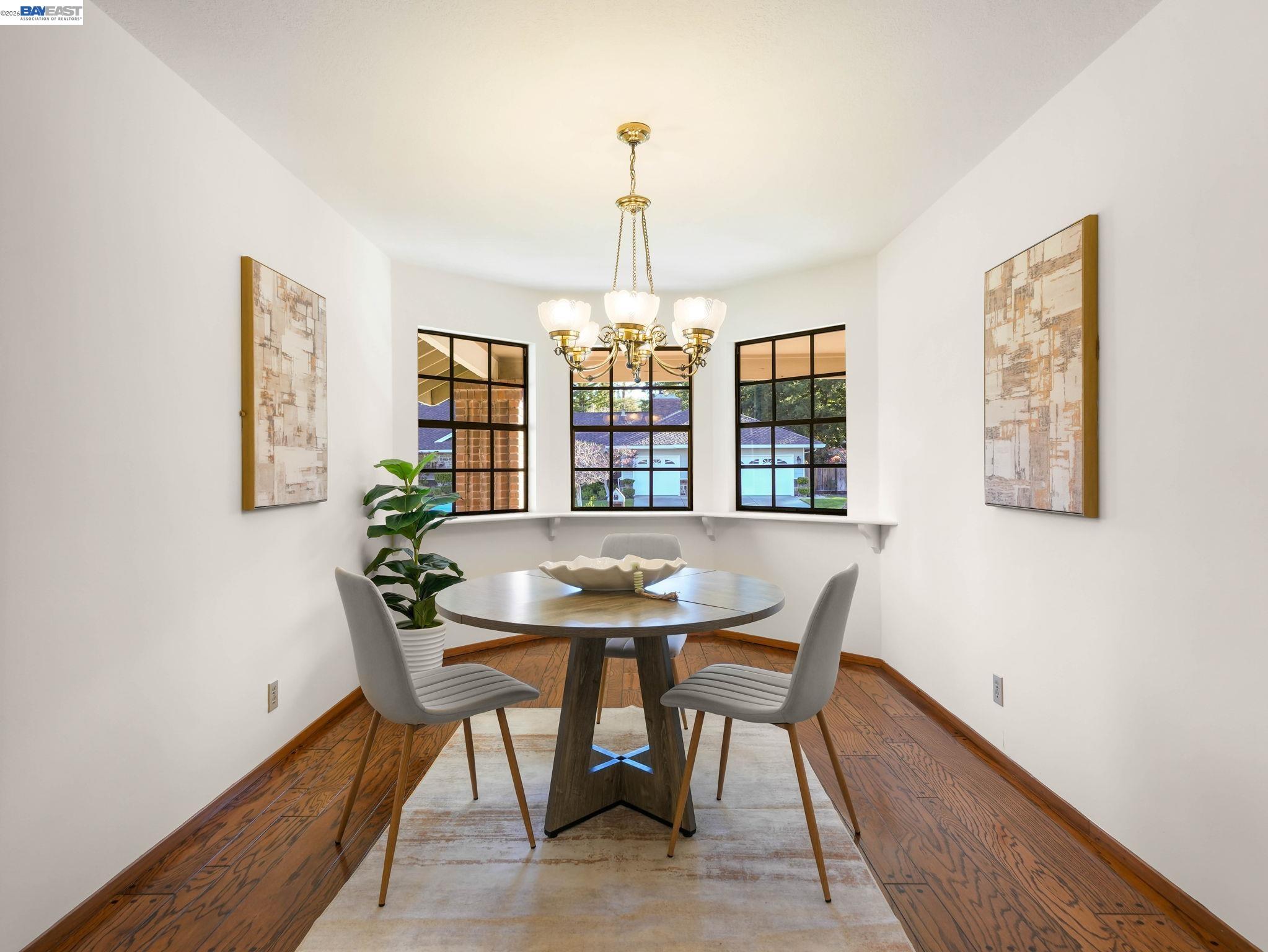 Detail Gallery Image 18 of 41 For 261 Saint Paul Dr, Alamo,  CA 94507 - 4 Beds | 3/1 Baths