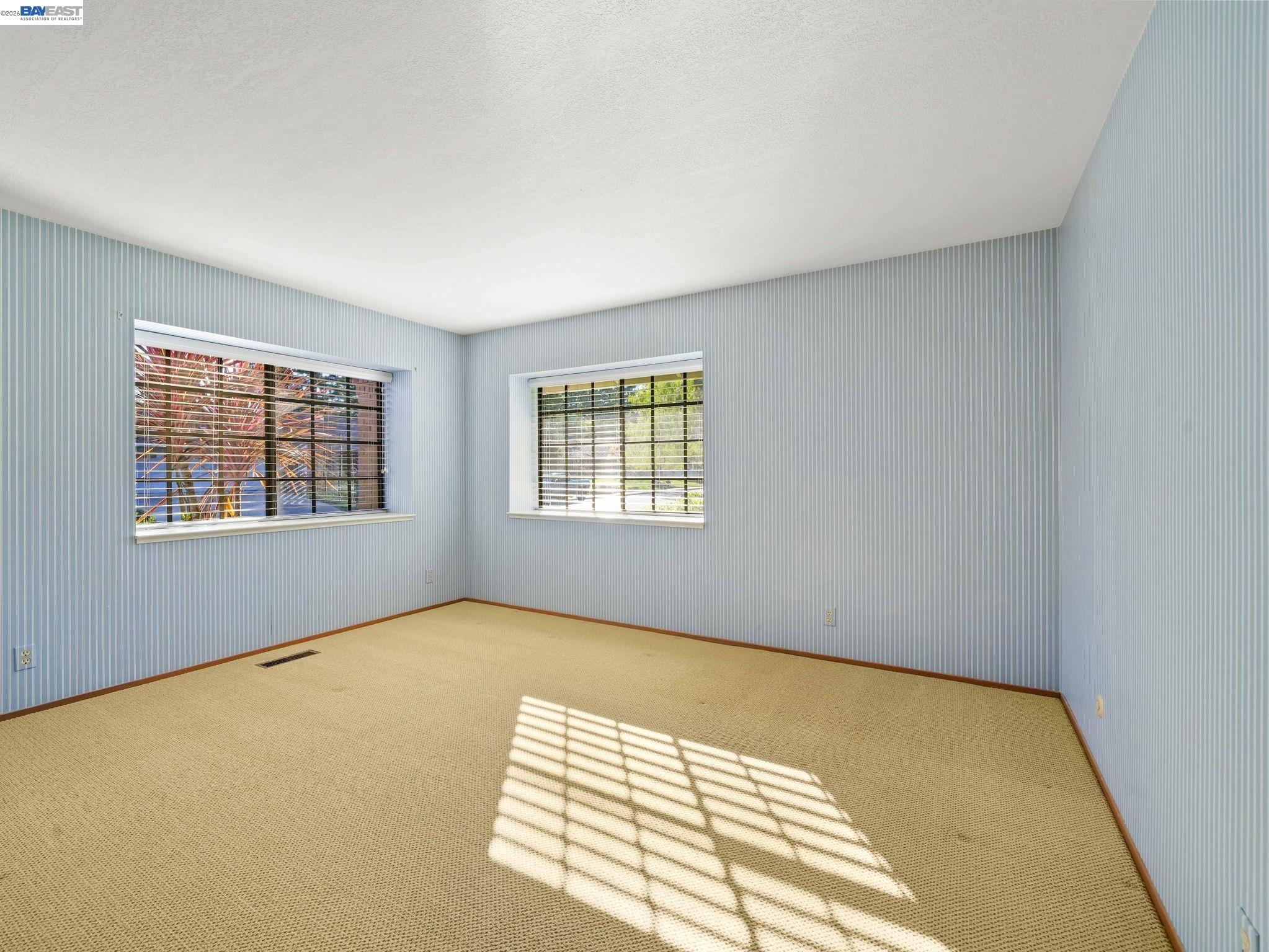 Detail Gallery Image 40 of 41 For 261 Saint Paul Dr, Alamo,  CA 94507 - 4 Beds | 3/1 Baths