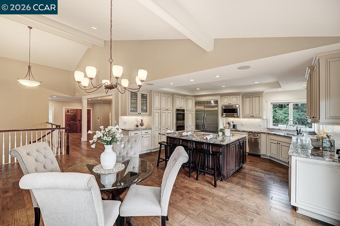 Detail Gallery Image 25 of 60 For 304 Livorna Heights Rd, Alamo,  CA 94507 - 5 Beds | 3/1 Baths