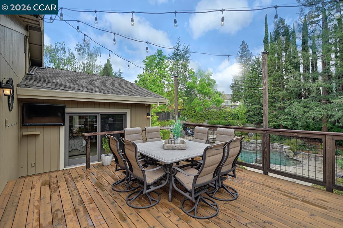 Detail Gallery Image 33 of 60 For 304 Livorna Heights Rd, Alamo,  CA 94507 - 5 Beds | 3/1 Baths