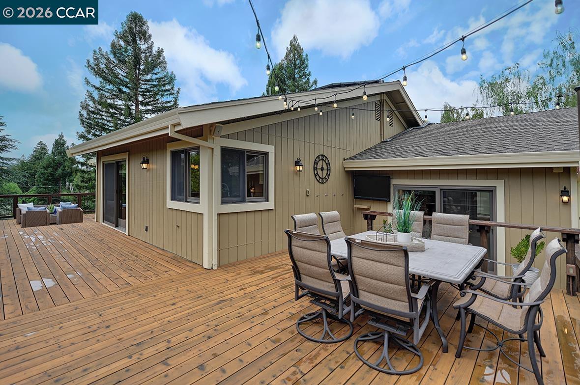 Detail Gallery Image 35 of 60 For 304 Livorna Heights Rd, Alamo,  CA 94507 - 5 Beds | 3/1 Baths