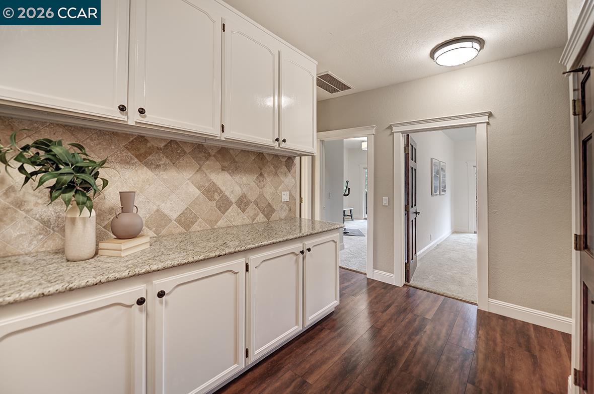 Detail Gallery Image 44 of 60 For 304 Livorna Heights Rd, Alamo,  CA 94507 - 5 Beds | 3/1 Baths