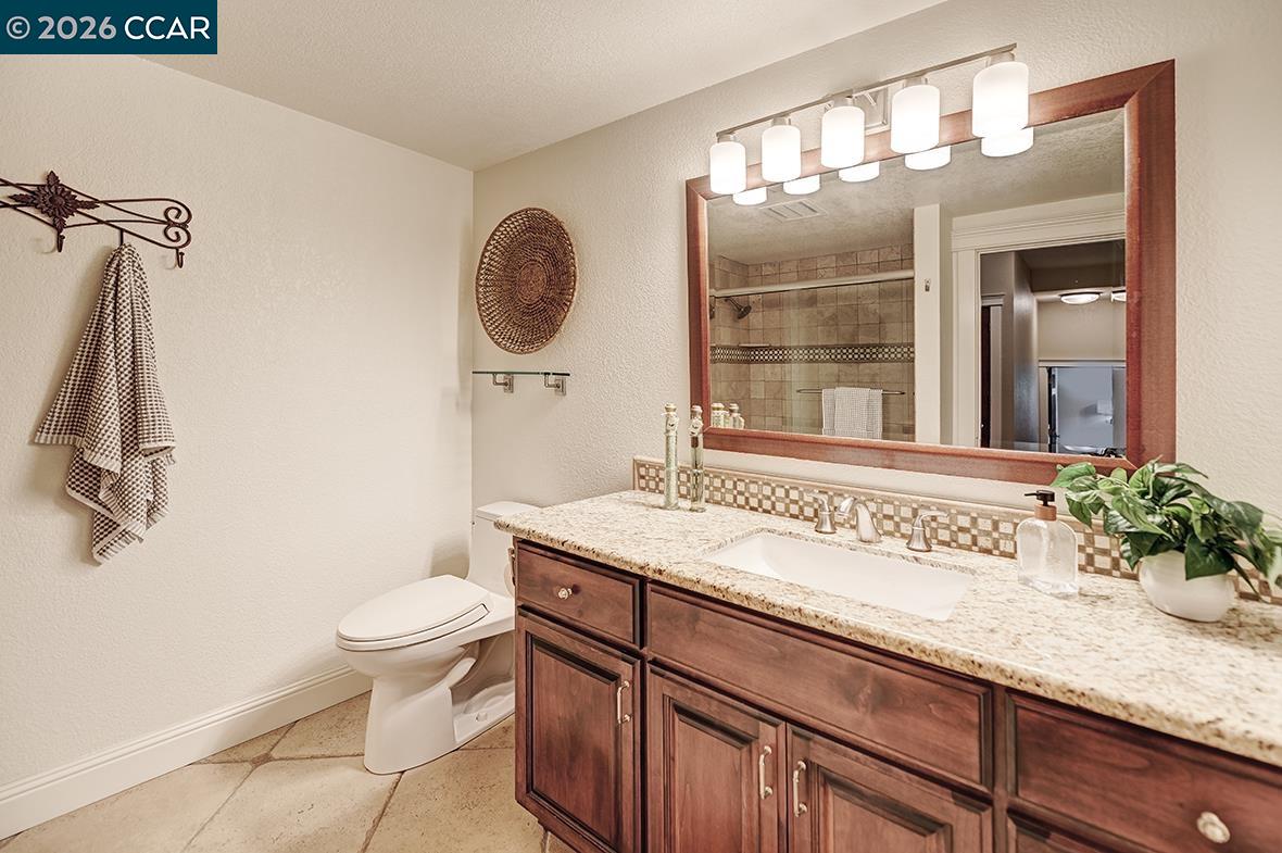 Detail Gallery Image 47 of 60 For 304 Livorna Heights Rd, Alamo,  CA 94507 - 5 Beds | 3/1 Baths