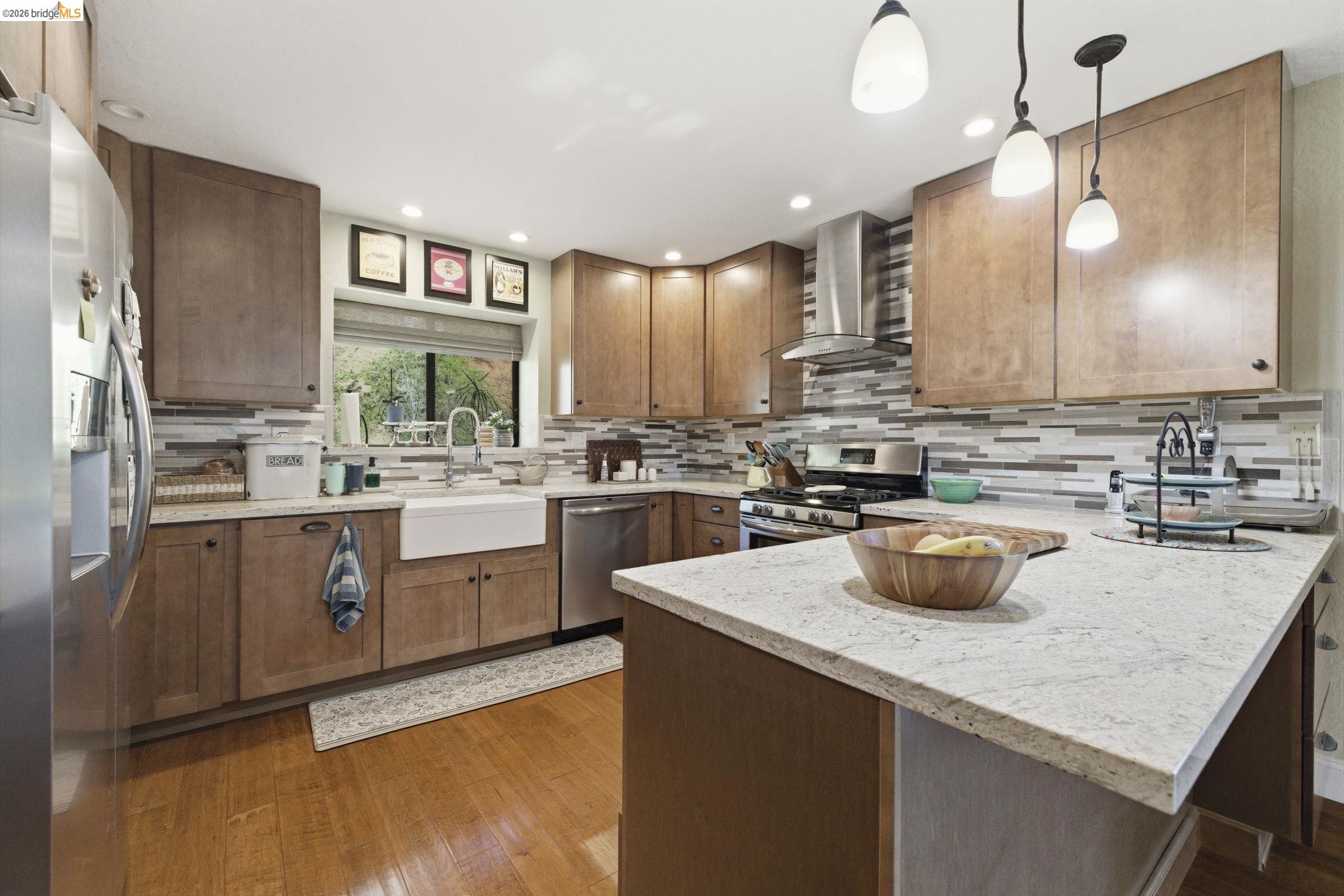 Detail Gallery Image 8 of 34 For 12930 Beckwith Cir, Sonora,  CA 95370 - 3 Beds | 2 Baths