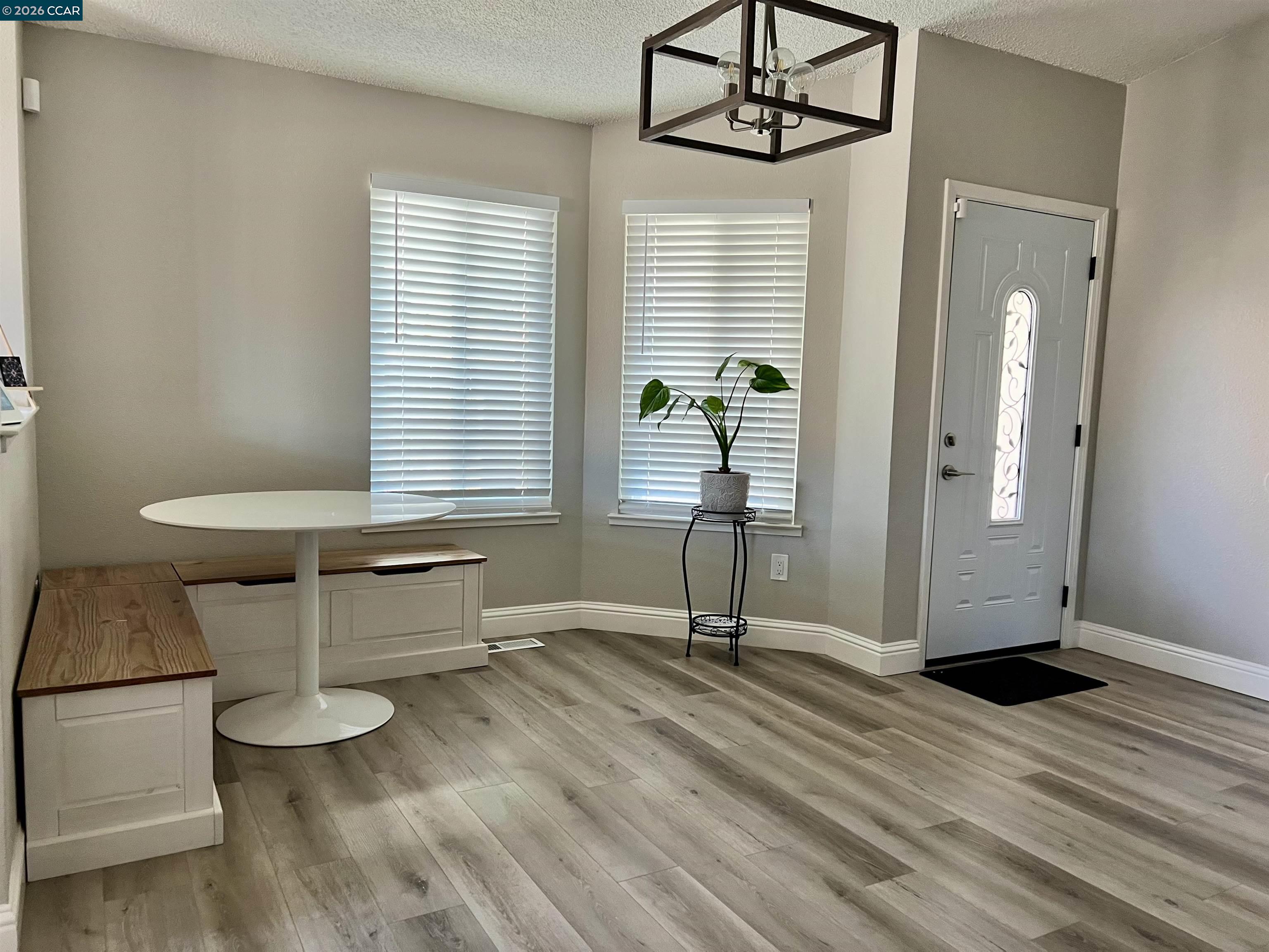 Detail Gallery Image 11 of 18 For 2405 Brazil Ct, Antioch,  CA 94509 - 3 Beds | 2 Baths