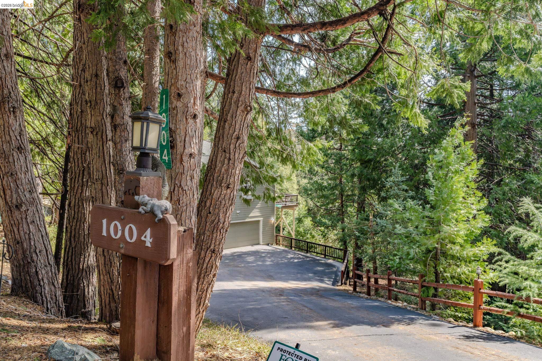 1004 Bear Run Way, Arnold, CA, 95223