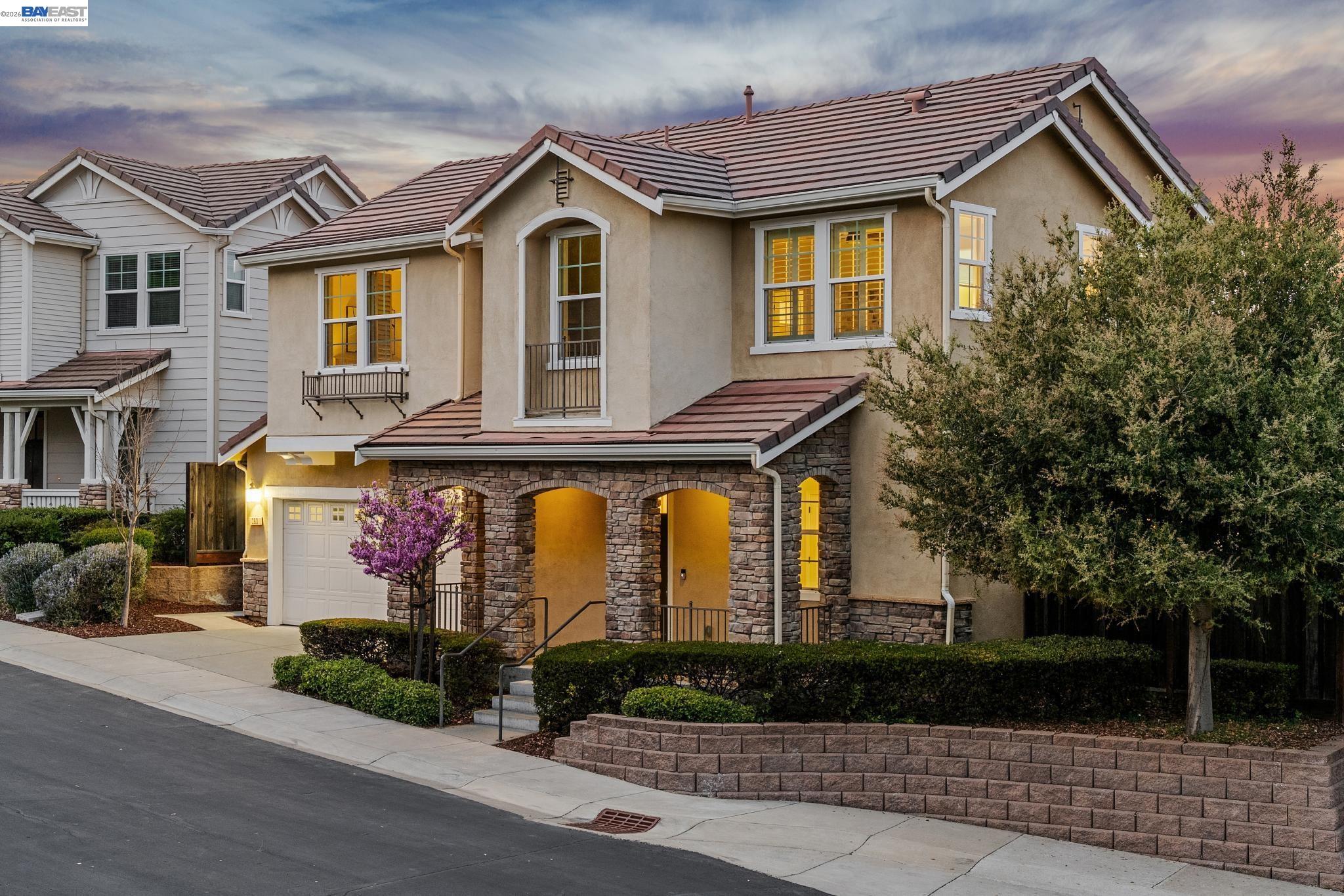 Detail Gallery Image 2 of 59 For 380 Elworthy Ranch Cir, Danville,  CA 94526 - 3 Beds | 2/1 Baths