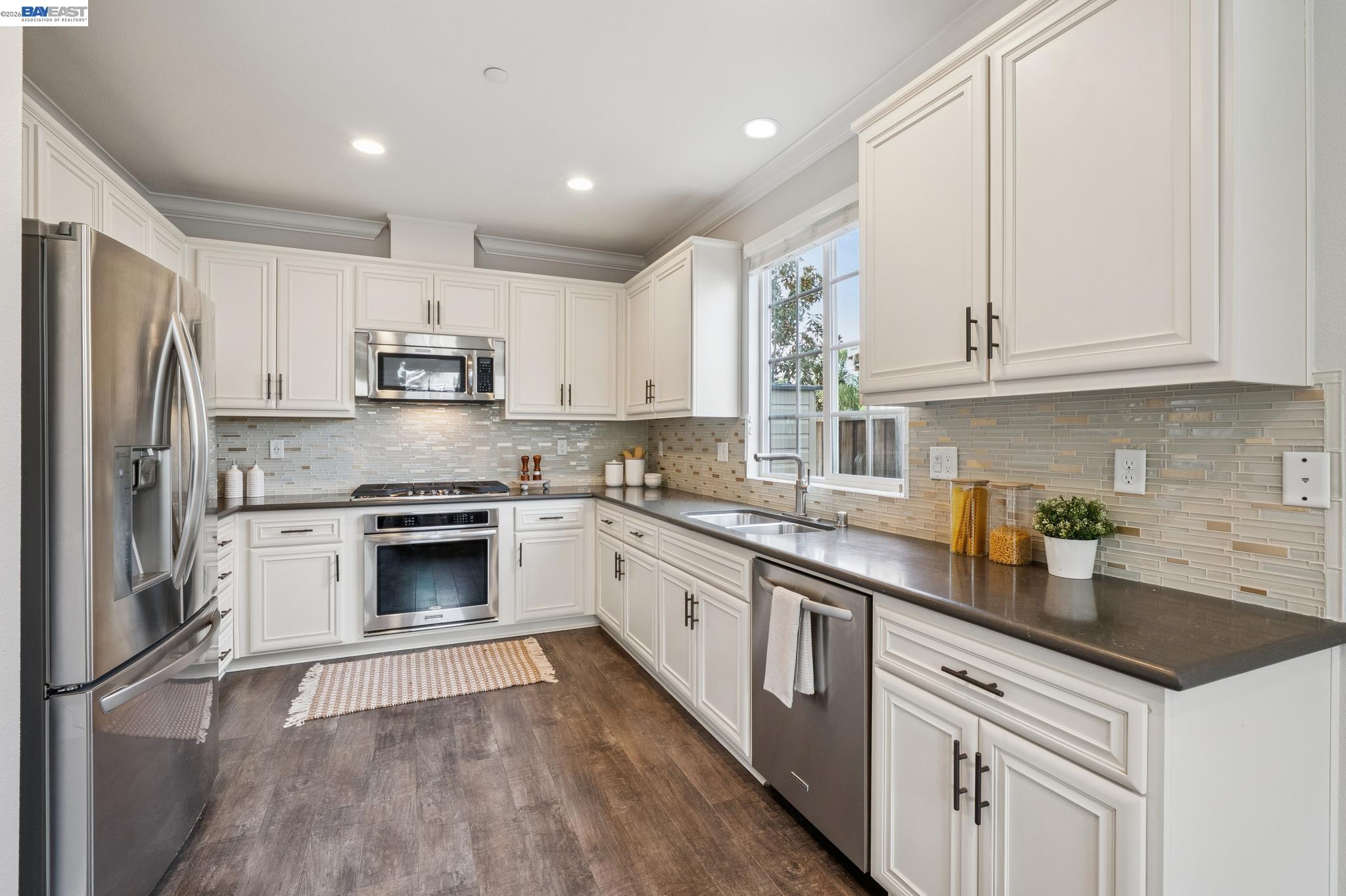 Detail Gallery Image 18 of 59 For 380 Elworthy Ranch Cir, Danville,  CA 94526 - 3 Beds | 2/1 Baths