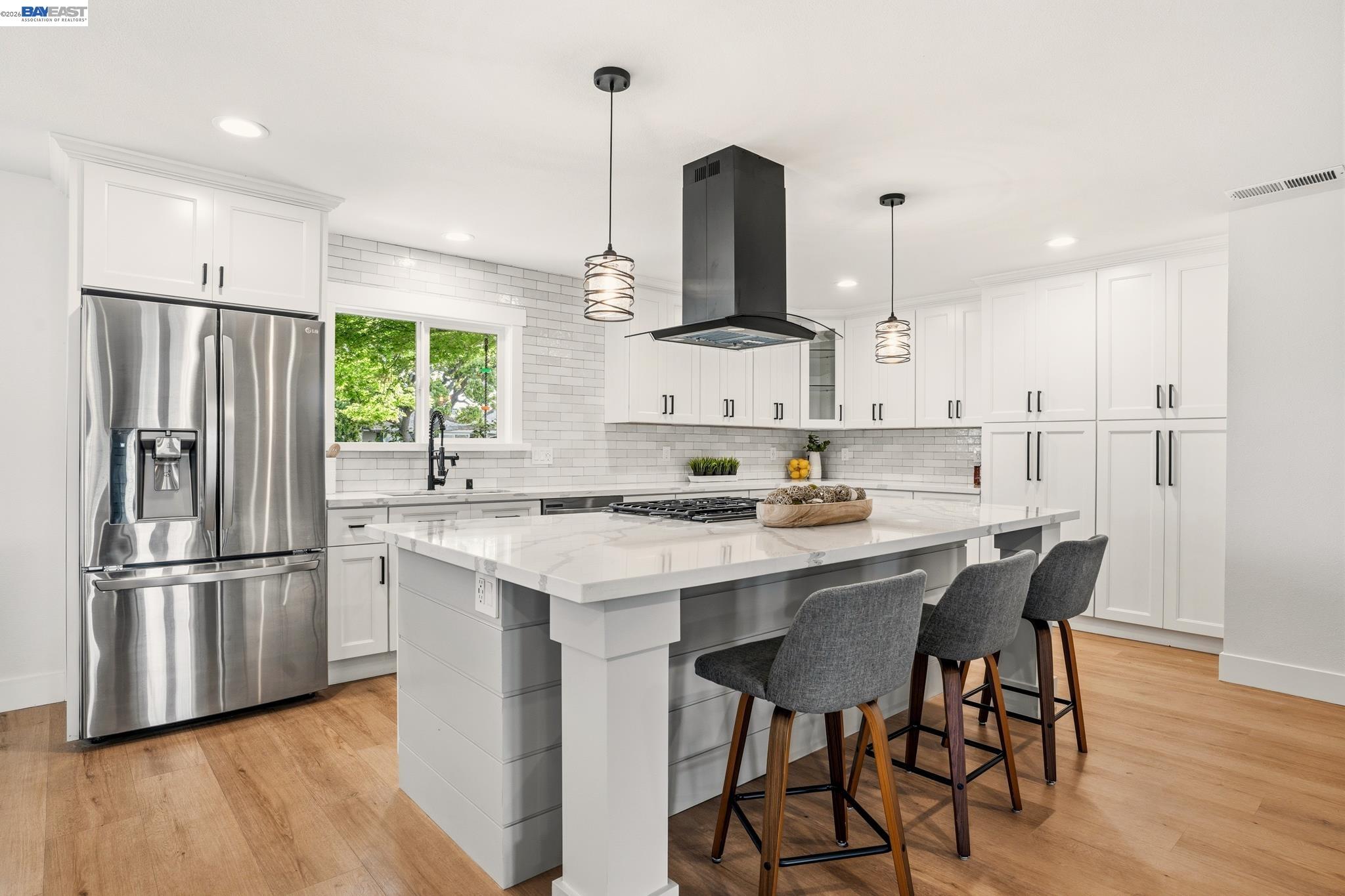 Detail Gallery Image 16 of 42 For 1743 Willow Creek Ct, San Jose,  CA 95124 - 4 Beds | 3 Baths