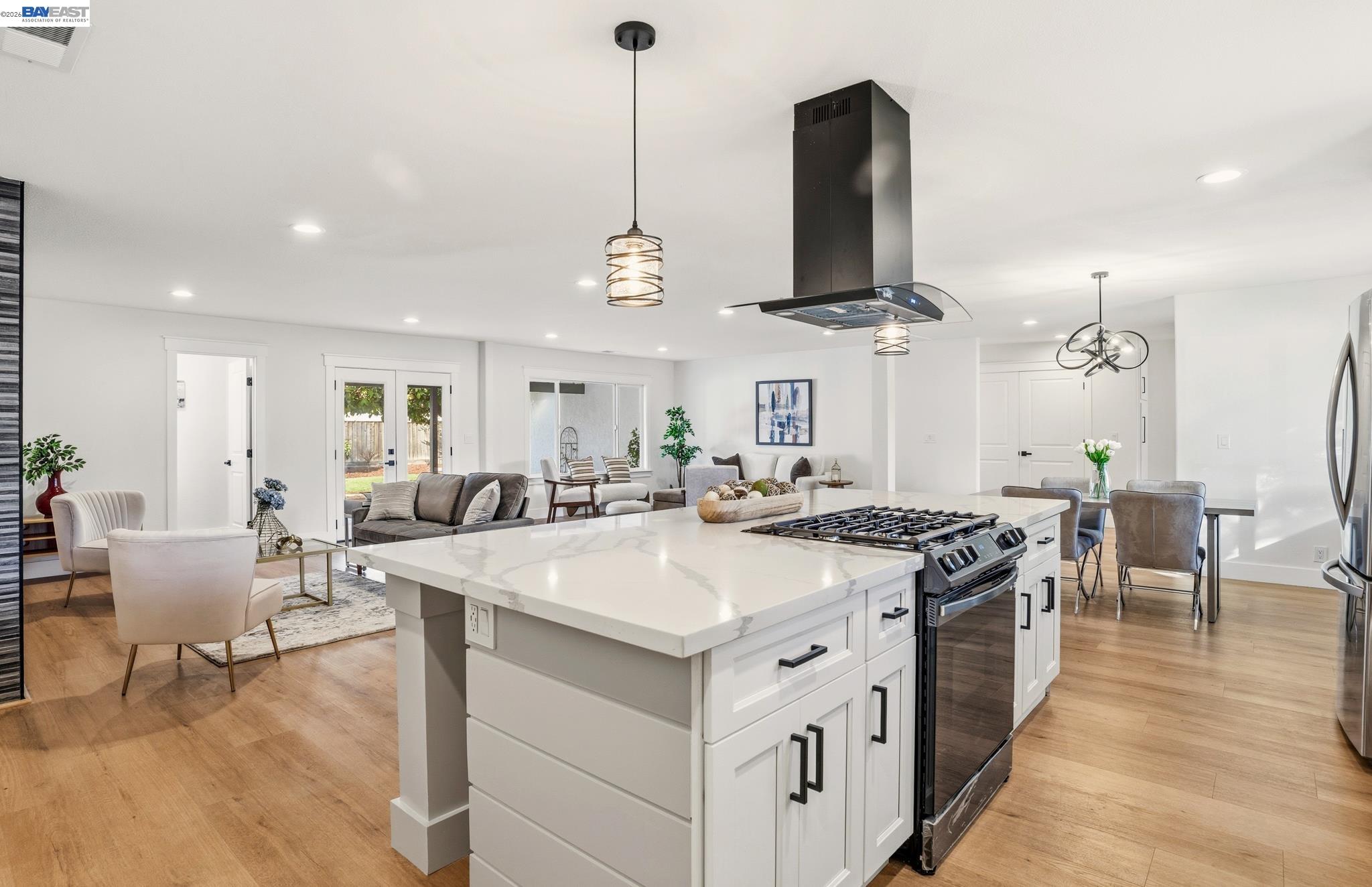 Detail Gallery Image 21 of 42 For 1743 Willow Creek Ct, San Jose,  CA 95124 - 4 Beds | 3 Baths