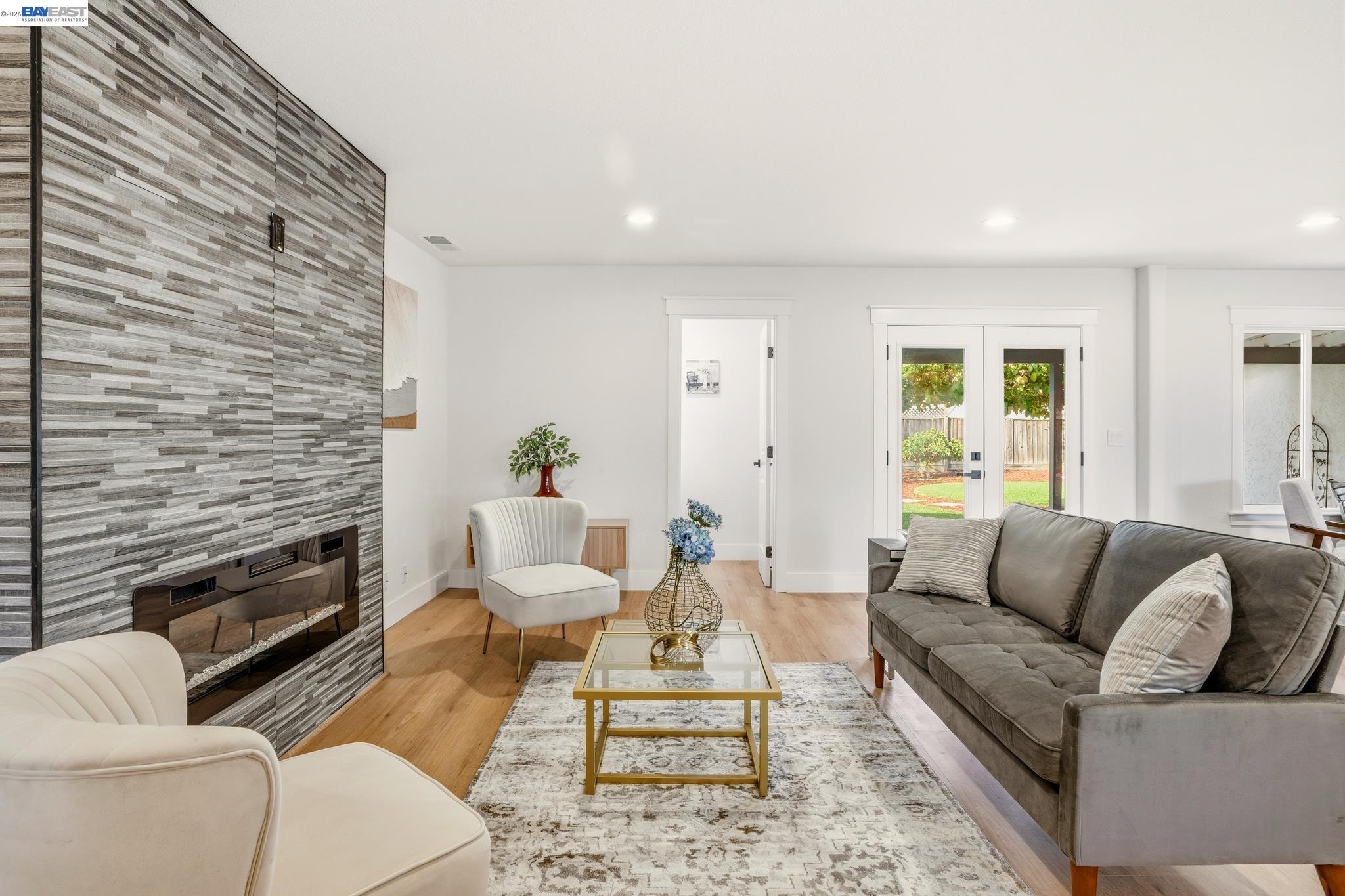 Detail Gallery Image 22 of 42 For 1743 Willow Creek Ct, San Jose,  CA 95124 - 4 Beds | 3 Baths