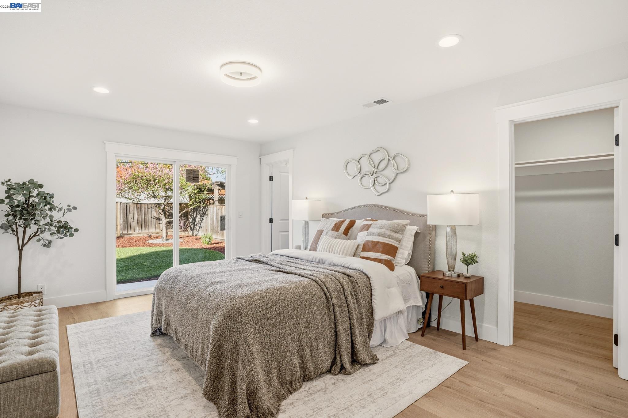 Detail Gallery Image 36 of 42 For 1743 Willow Creek Ct, San Jose,  CA 95124 - 4 Beds | 3 Baths