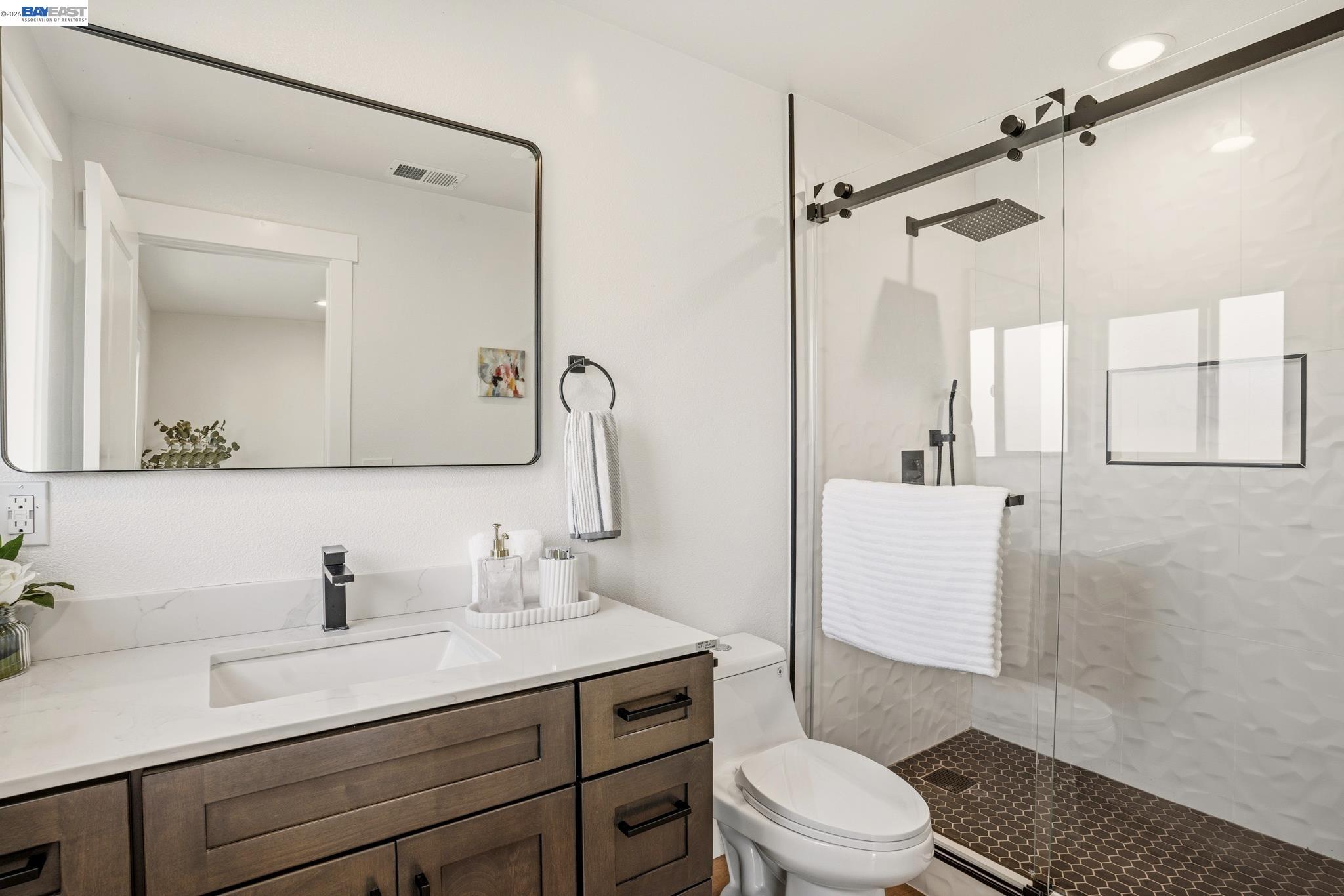 Detail Gallery Image 38 of 42 For 1743 Willow Creek Ct, San Jose,  CA 95124 - 4 Beds | 3 Baths