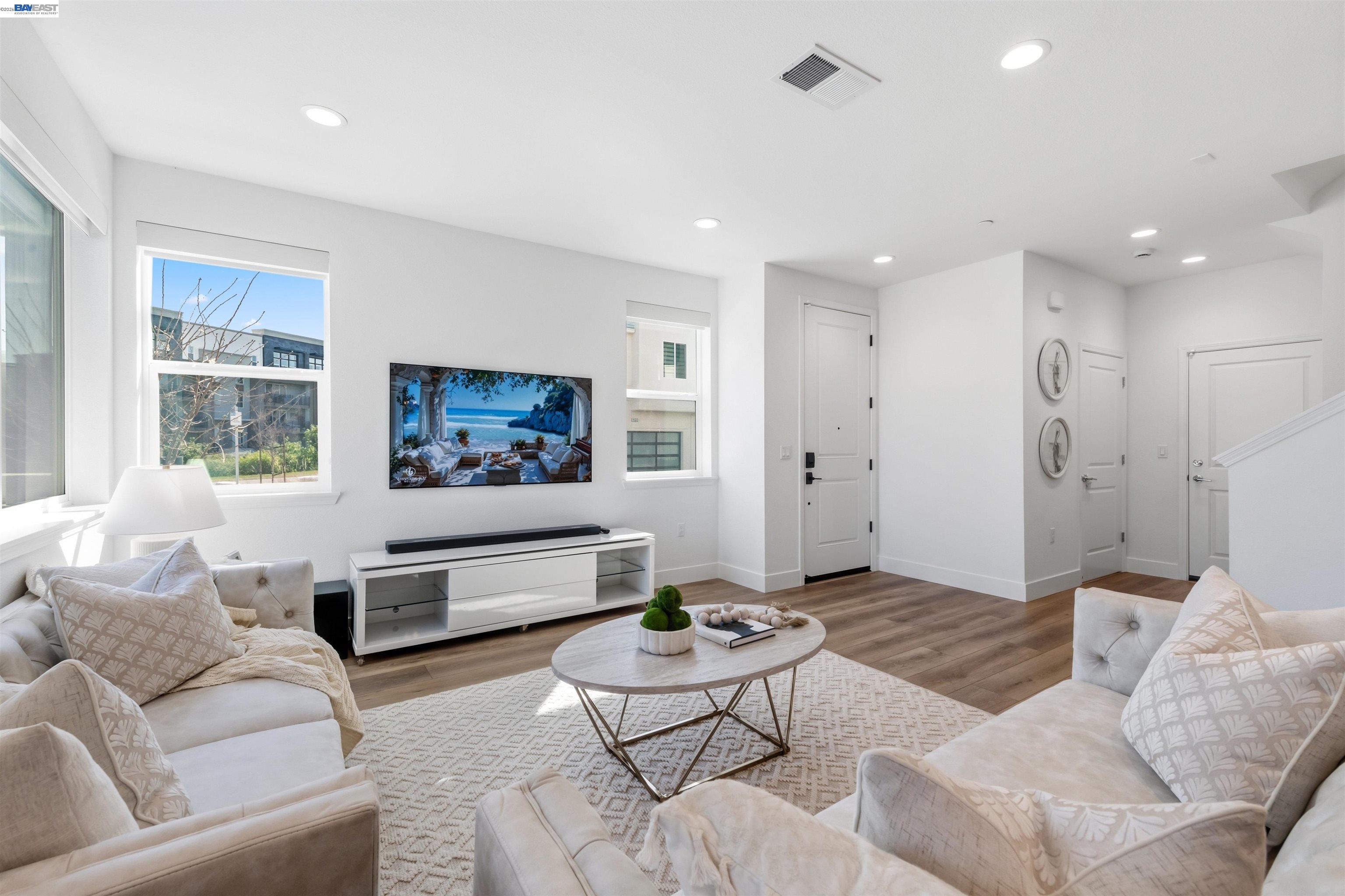 Photo #10: 41127262 Listing: Photo #10