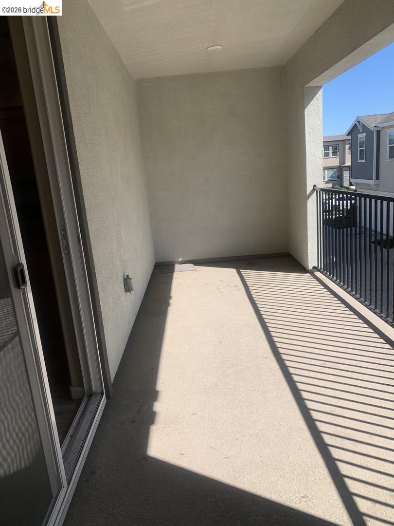 Detail Gallery Image 15 of 20 For 3068 Windwalker Walk, Sacramento,  CA 95833 - 4 Beds | 3/1 Baths