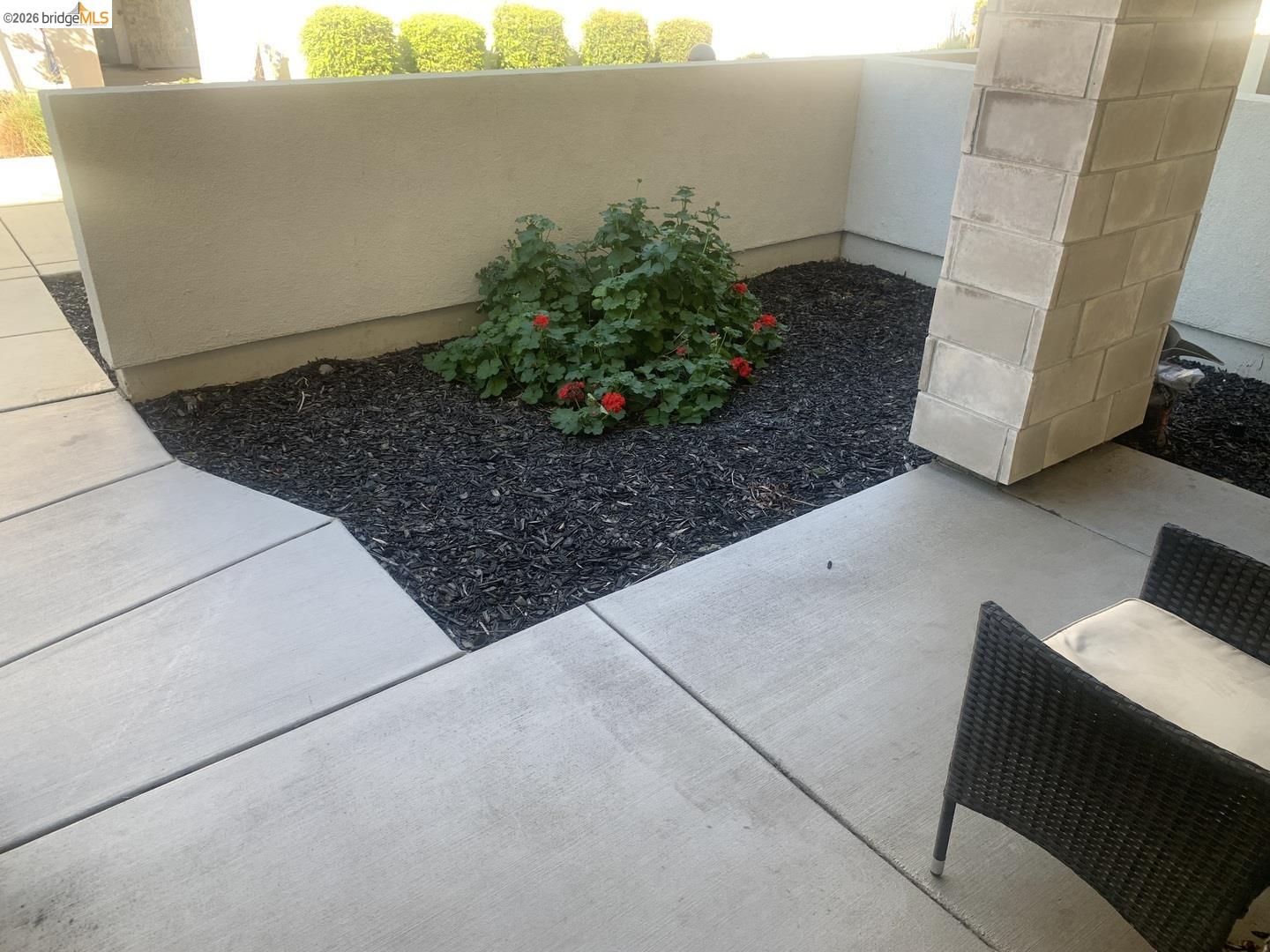 Detail Gallery Image 3 of 20 For 3068 Windwalker Walk, Sacramento,  CA 95833 - 4 Beds | 3/1 Baths