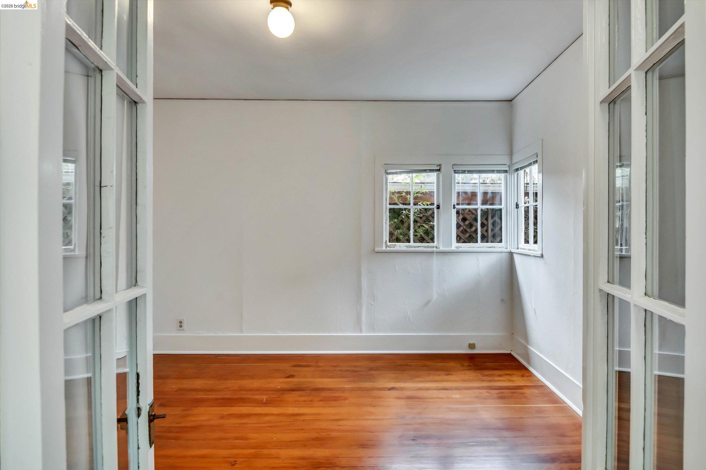 Detail Gallery Image 46 of 60 For 1822 Clinton Ave, Alameda,  CA 94501 - – Beds | – Baths