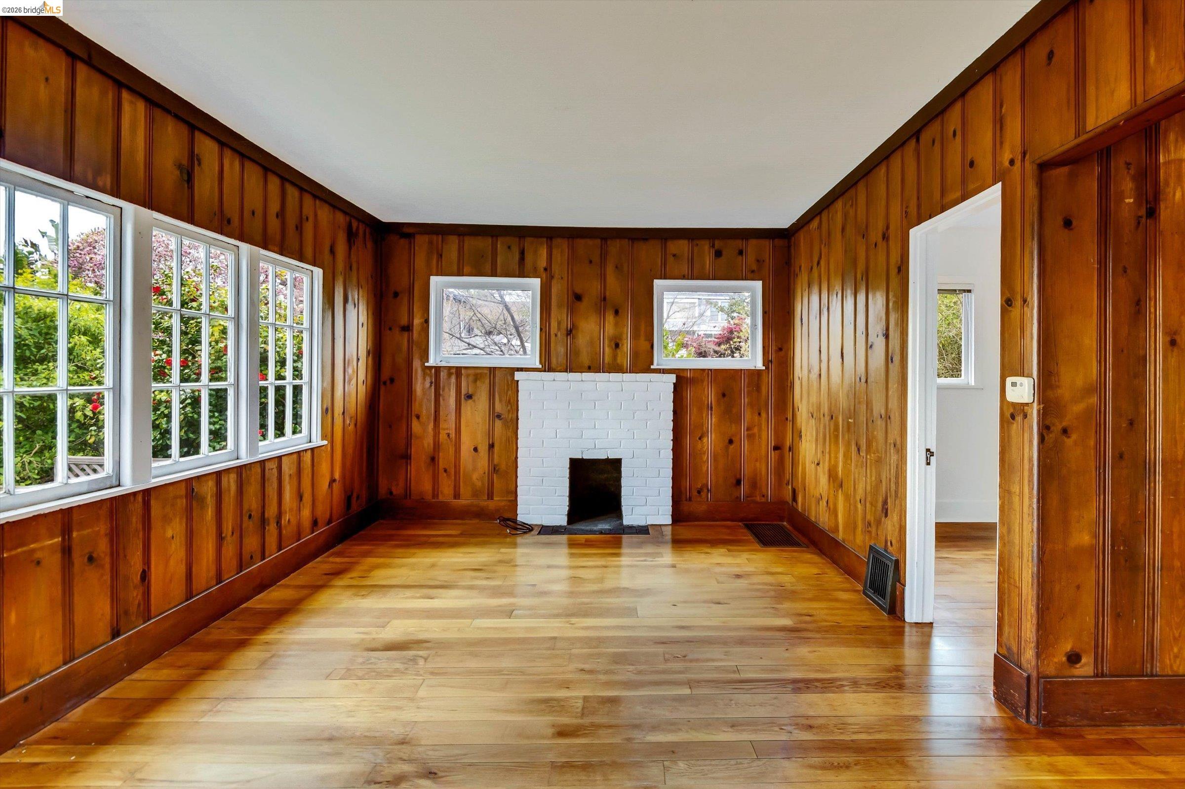 Detail Gallery Image 55 of 60 For 1822 Clinton Ave, Alameda,  CA 94501 - – Beds | – Baths