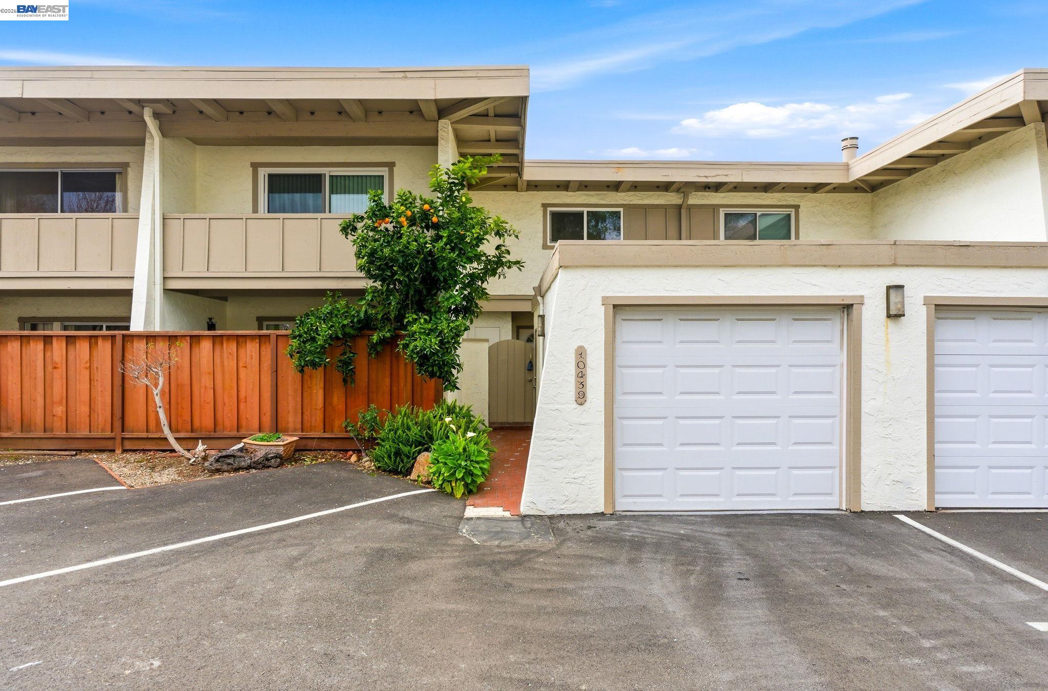 Detail Gallery Image 2 of 30 For 10439 Mary Ave, Cupertino,  CA 95014 - 2 Beds | 2/1 Baths