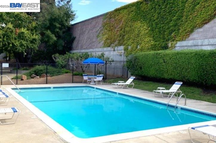 Detail Gallery Image 27 of 30 For 10439 Mary Ave, Cupertino,  CA 95014 - 2 Beds | 2/1 Baths