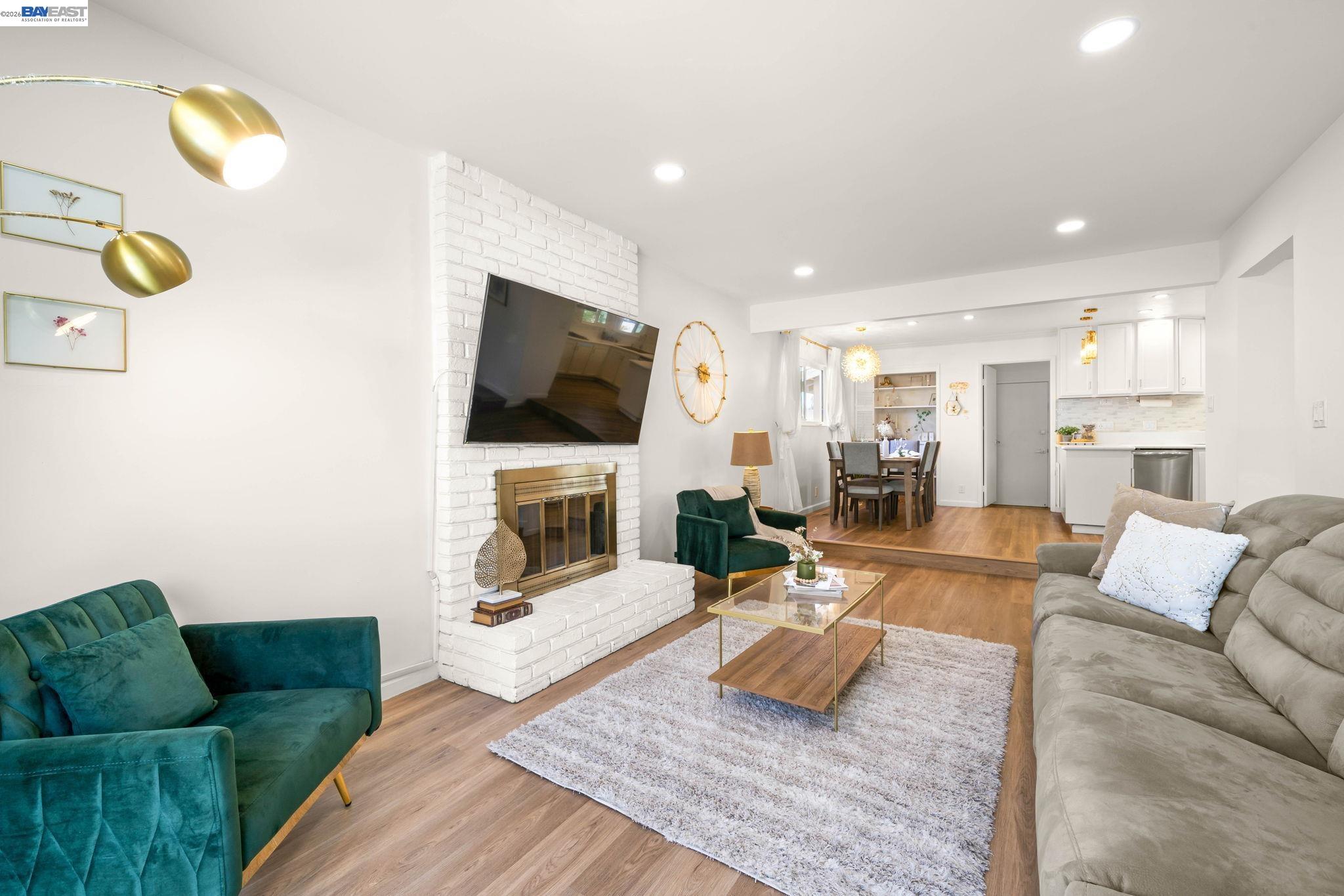 Detail Gallery Image 14 of 48 For 35290 Farnham Dr, Newark,  CA 94560 - 4 Beds | 2 Baths