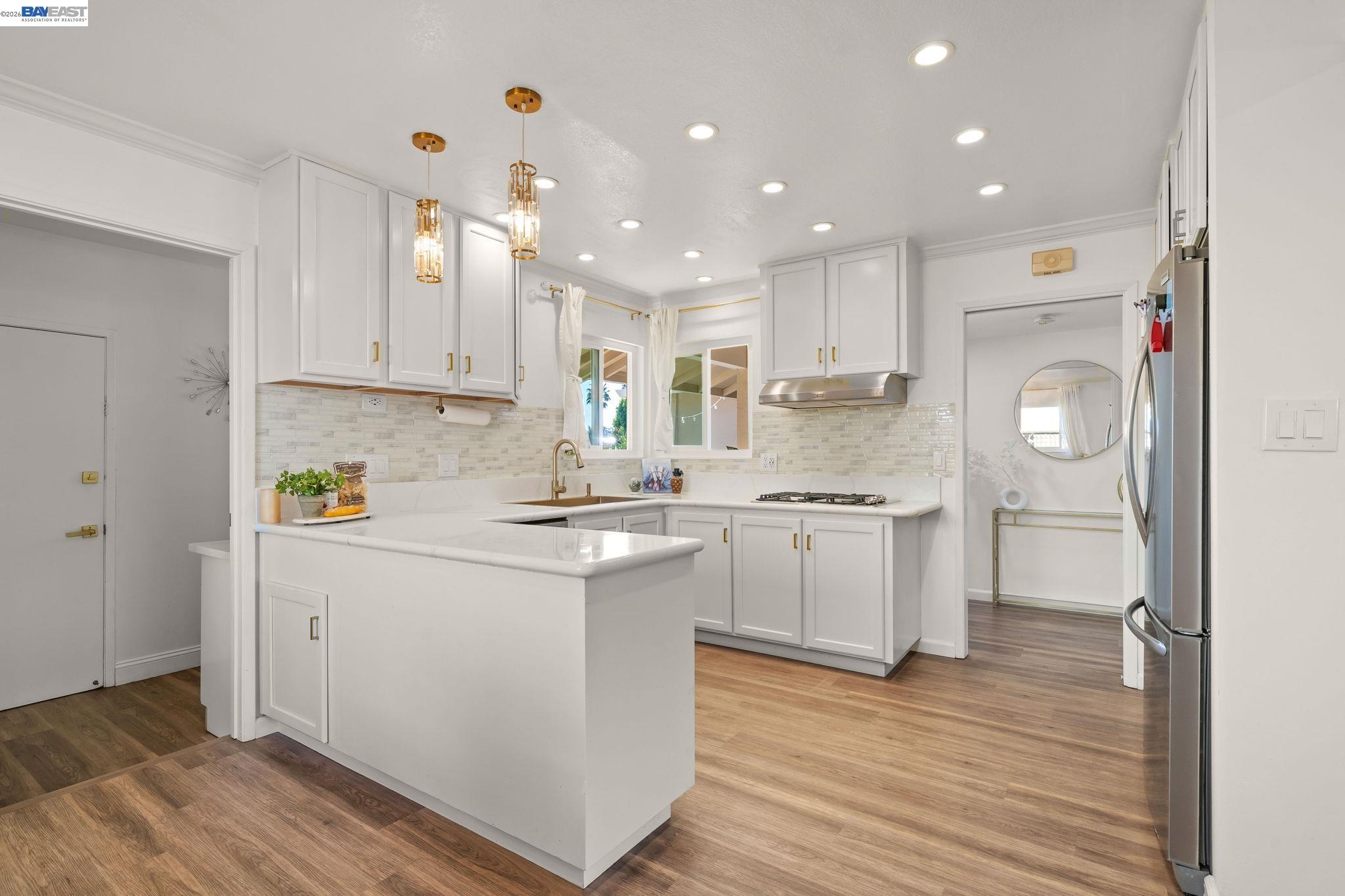 Detail Gallery Image 18 of 48 For 35290 Farnham Dr, Newark,  CA 94560 - 4 Beds | 2 Baths