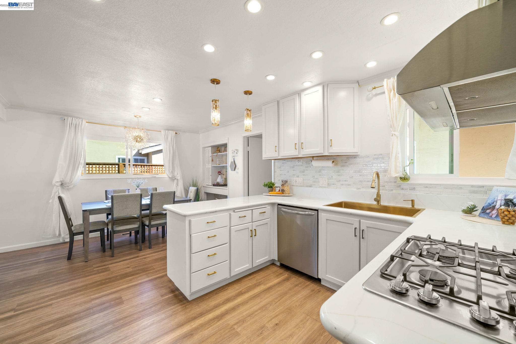 Detail Gallery Image 22 of 48 For 35290 Farnham Dr, Newark,  CA 94560 - 4 Beds | 2 Baths