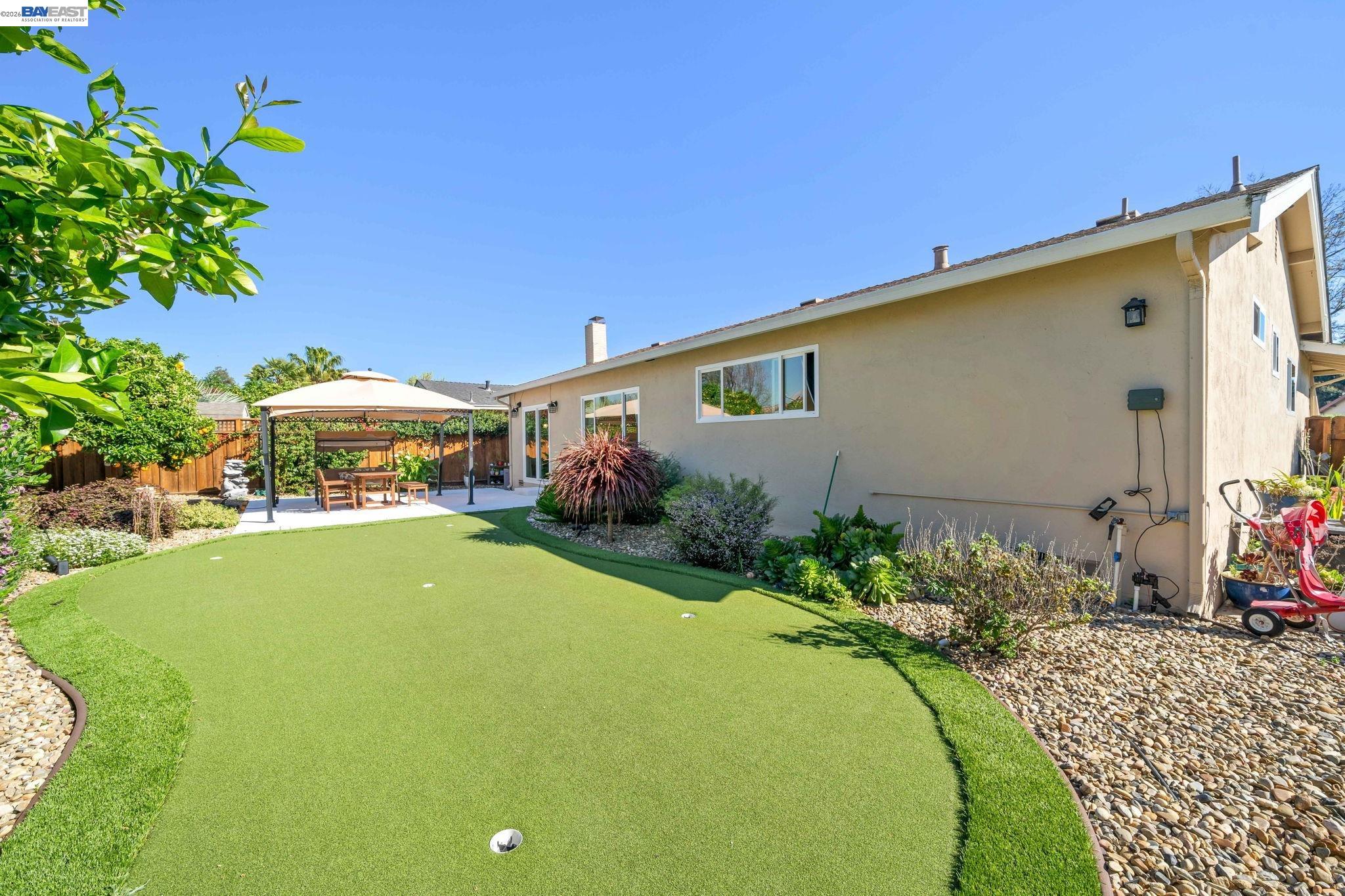 Detail Gallery Image 37 of 48 For 35290 Farnham Dr, Newark,  CA 94560 - 4 Beds | 2 Baths