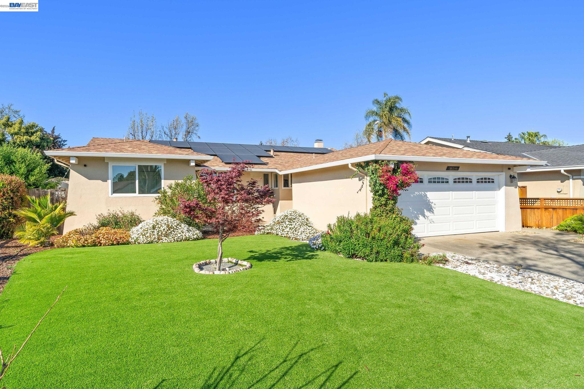 Detail Gallery Image 5 of 48 For 35290 Farnham Dr, Newark,  CA 94560 - 4 Beds | 2 Baths