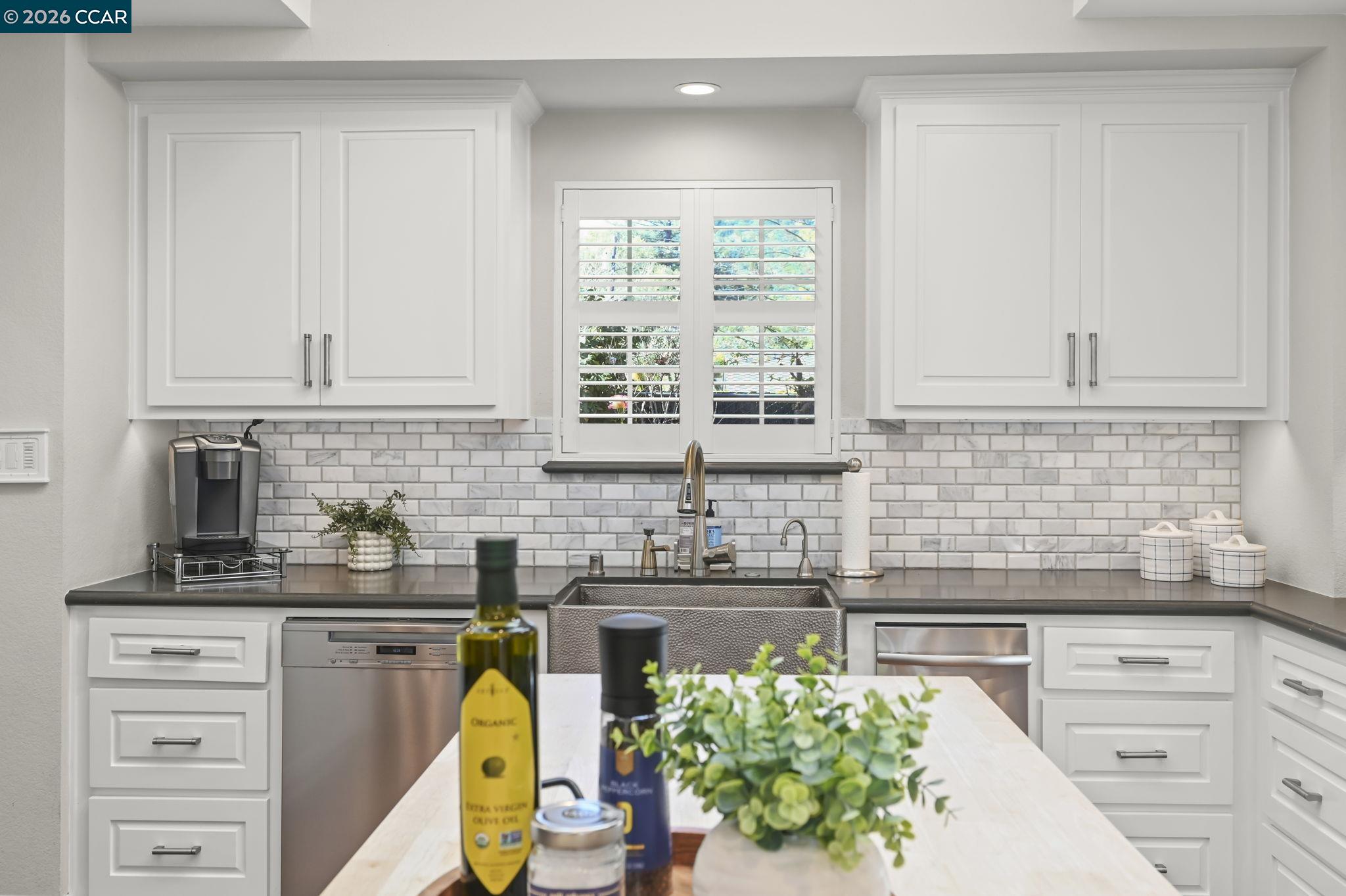 Detail Gallery Image 17 of 48 For 1496 Finley Lane, Alamo,  CA 94507-1127 - 4 Beds | 3 Baths