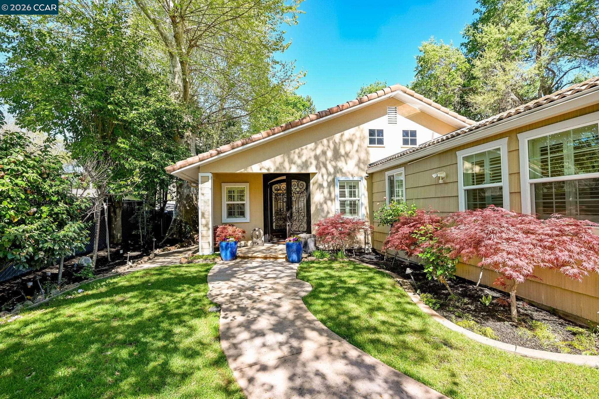 Detail Gallery Image 4 of 48 For 1496 Finley Lane, Alamo,  CA 94507-1127 - 4 Beds | 3 Baths