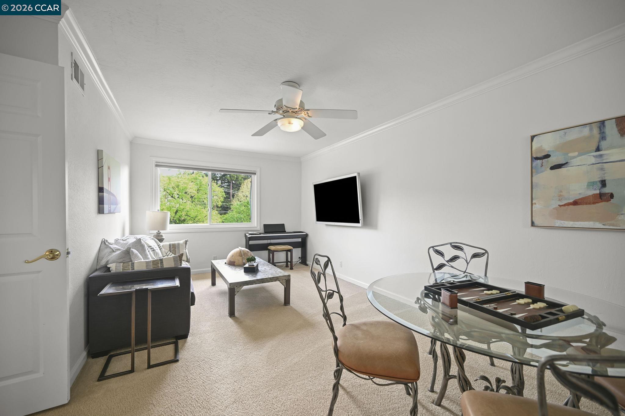 Detail Gallery Image 18 of 52 For 661 Derbyshire Place, Danville,  CA 94526-3606 - 6 Beds | 3 Baths