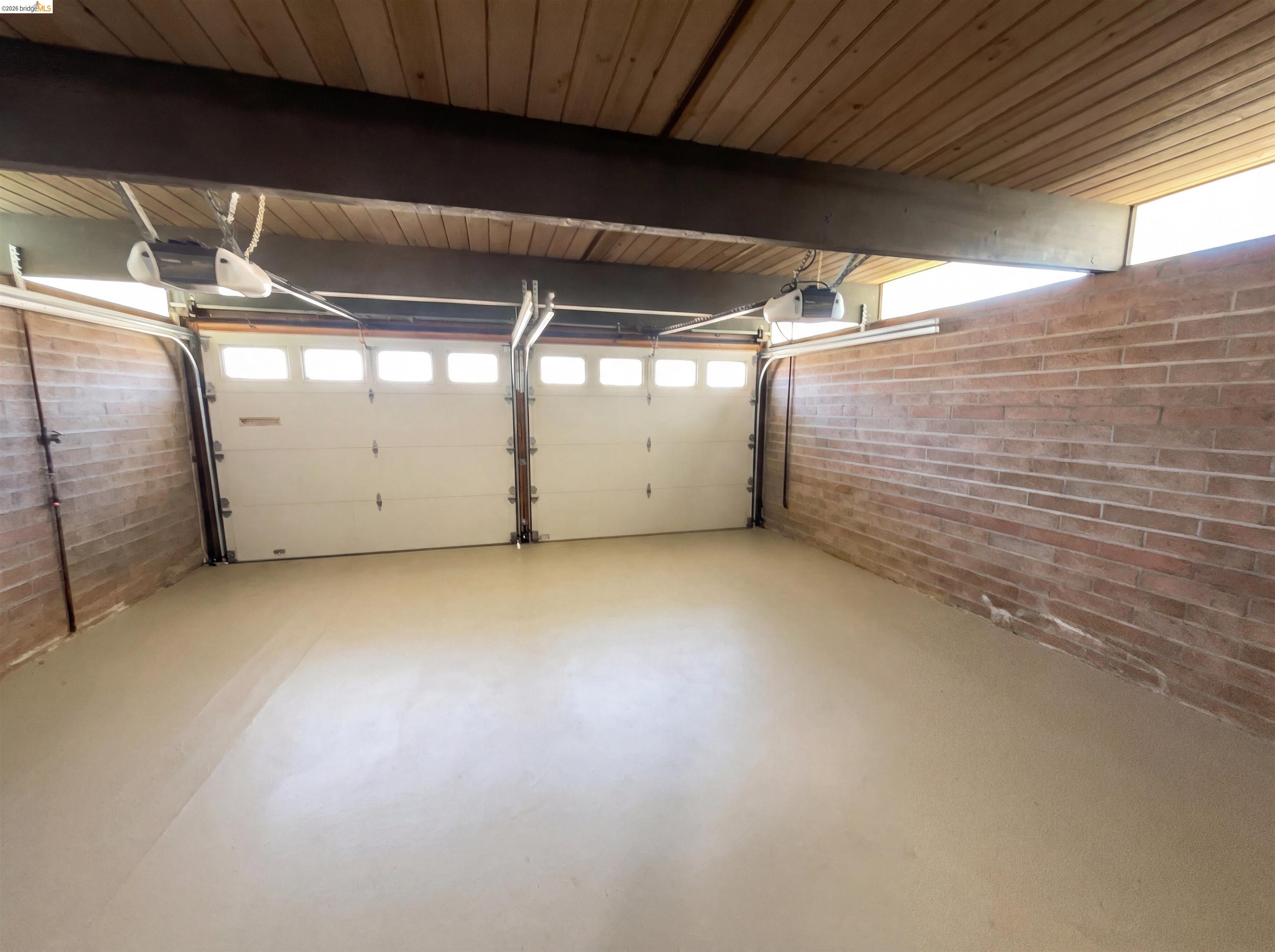 Detail Gallery Image 12 of 36 For 2361 Oakmont Dr, San Bruno,  CA 94066 - 3 Beds | 2 Baths