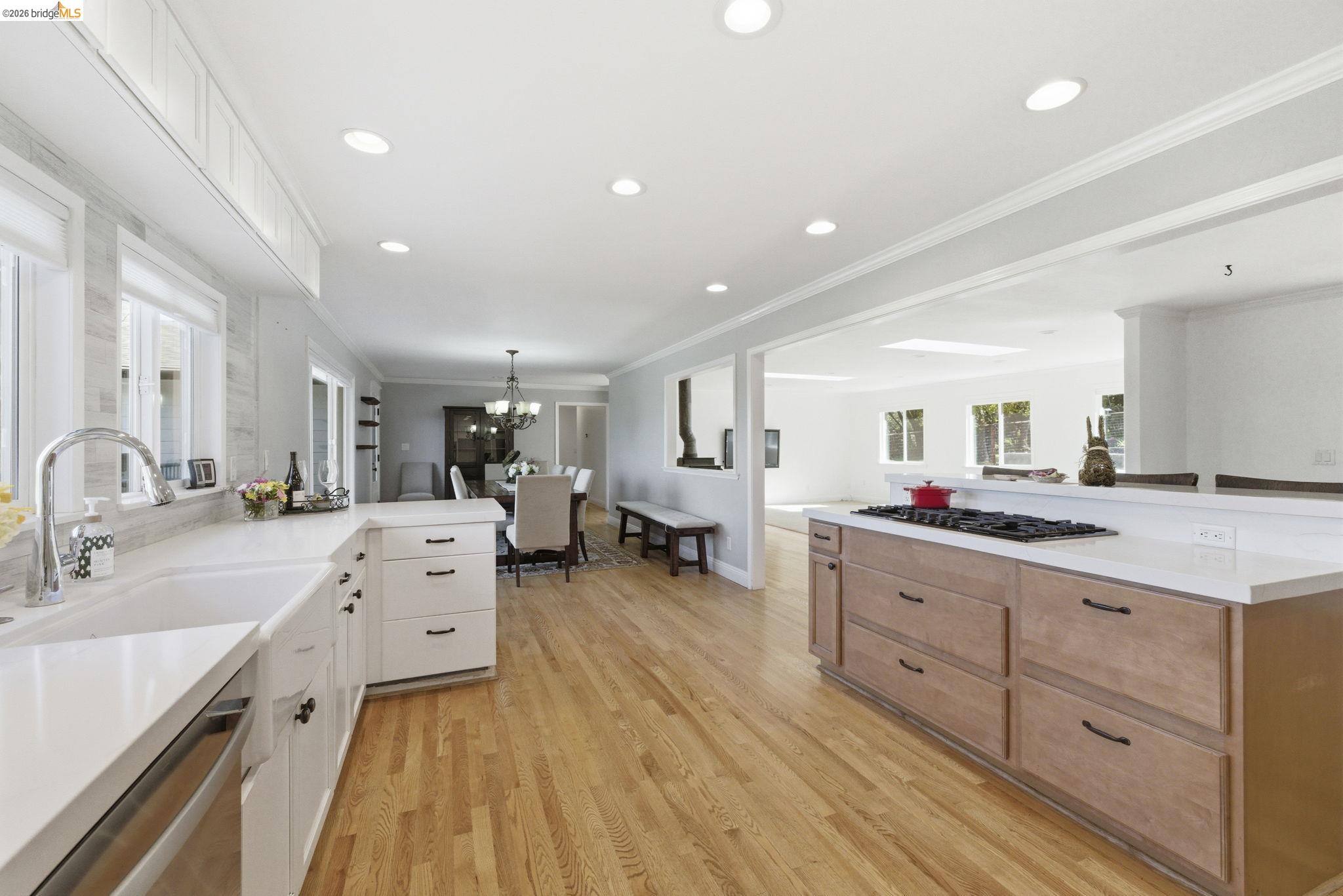 Detail Gallery Image 14 of 60 For 14580 Booker Rd., Sonora,  CA 95370-8652 - 4 Beds | 2/1 Baths