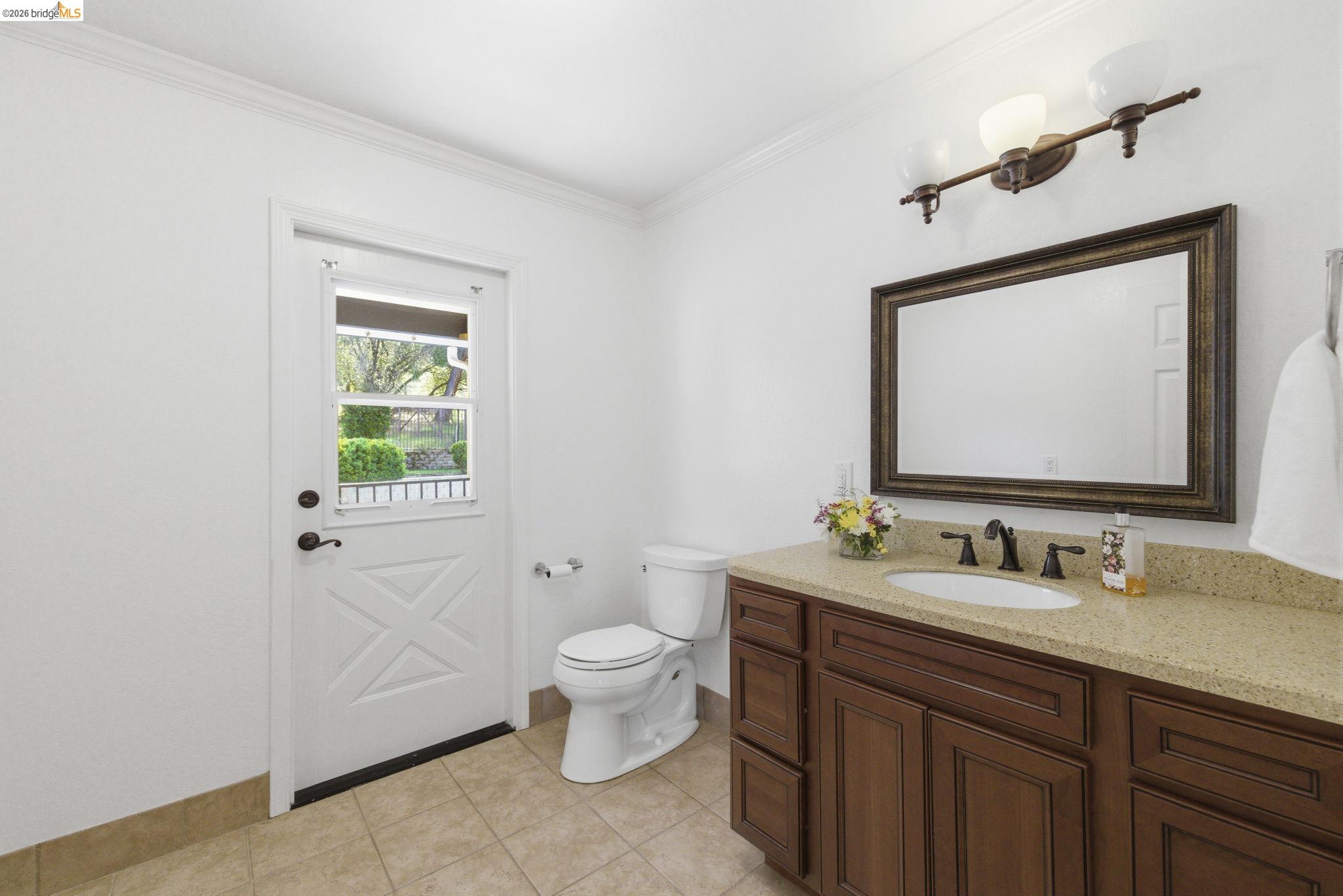 Detail Gallery Image 30 of 60 For 14580 Booker Rd., Sonora,  CA 95370-8652 - 4 Beds | 2/1 Baths