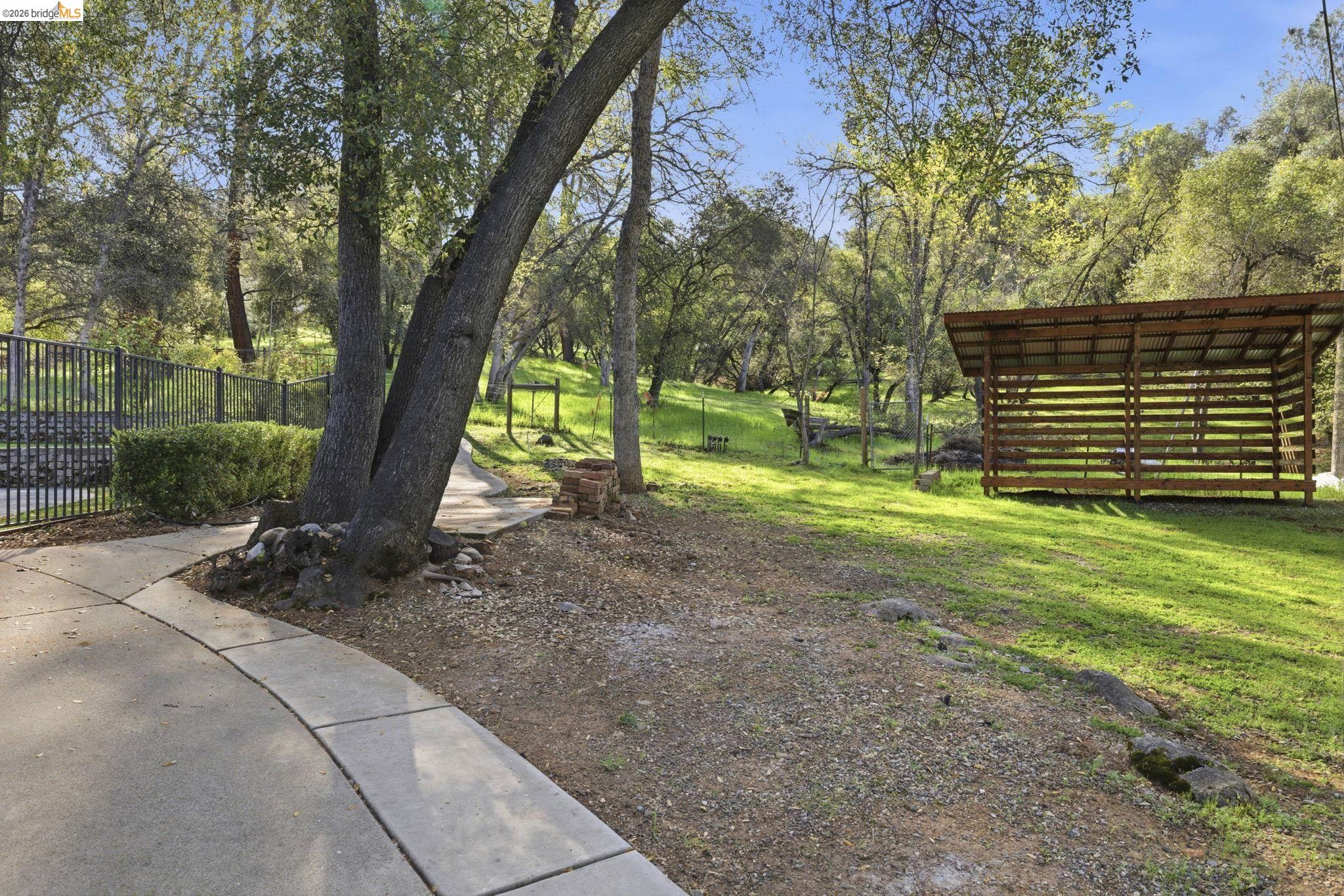 Detail Gallery Image 50 of 60 For 14580 Booker Rd., Sonora,  CA 95370-8652 - 4 Beds | 2/1 Baths