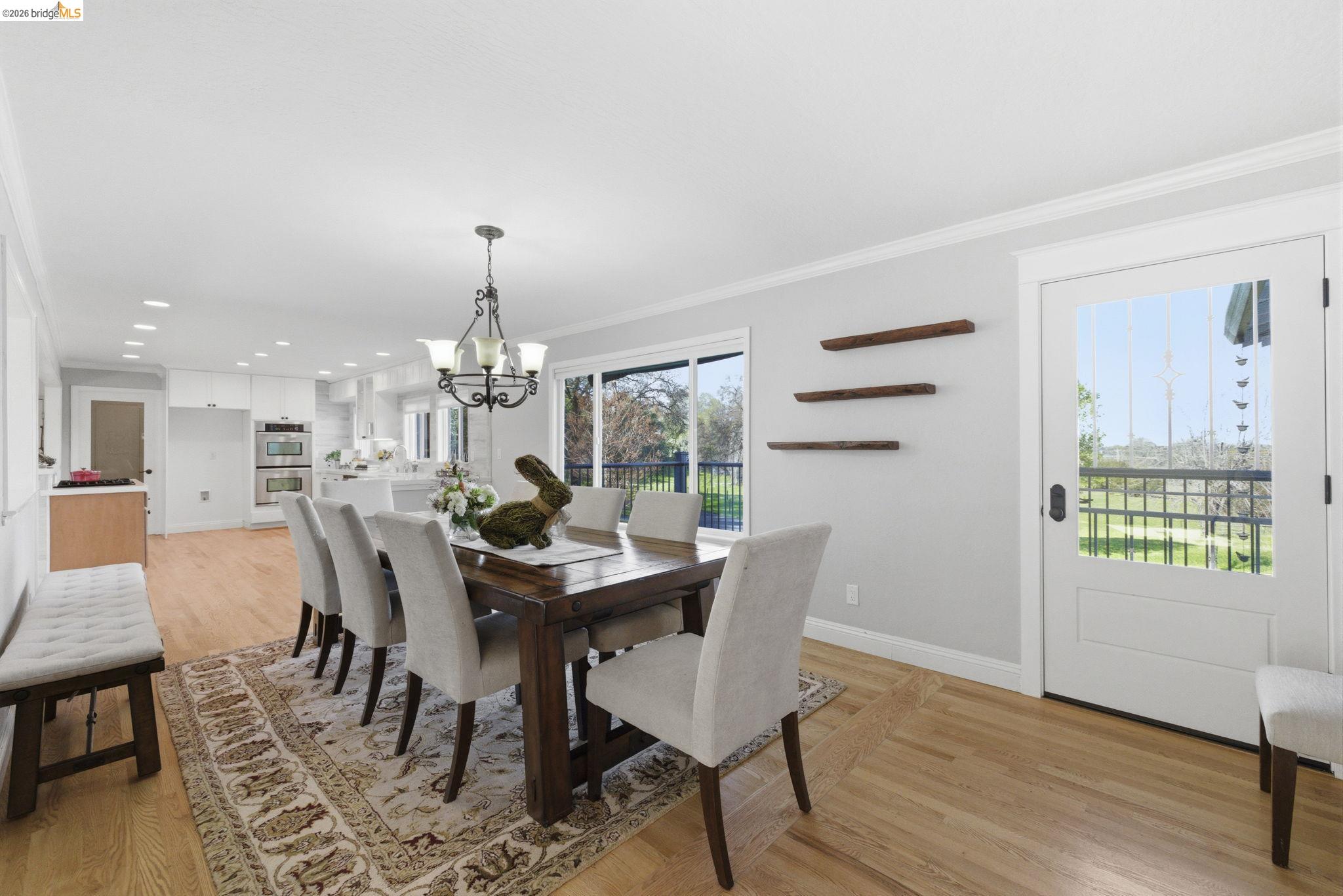 Detail Gallery Image 10 of 60 For 14580 Booker Rd., Sonora,  CA 95370-8652 - 4 Beds | 2/1 Baths