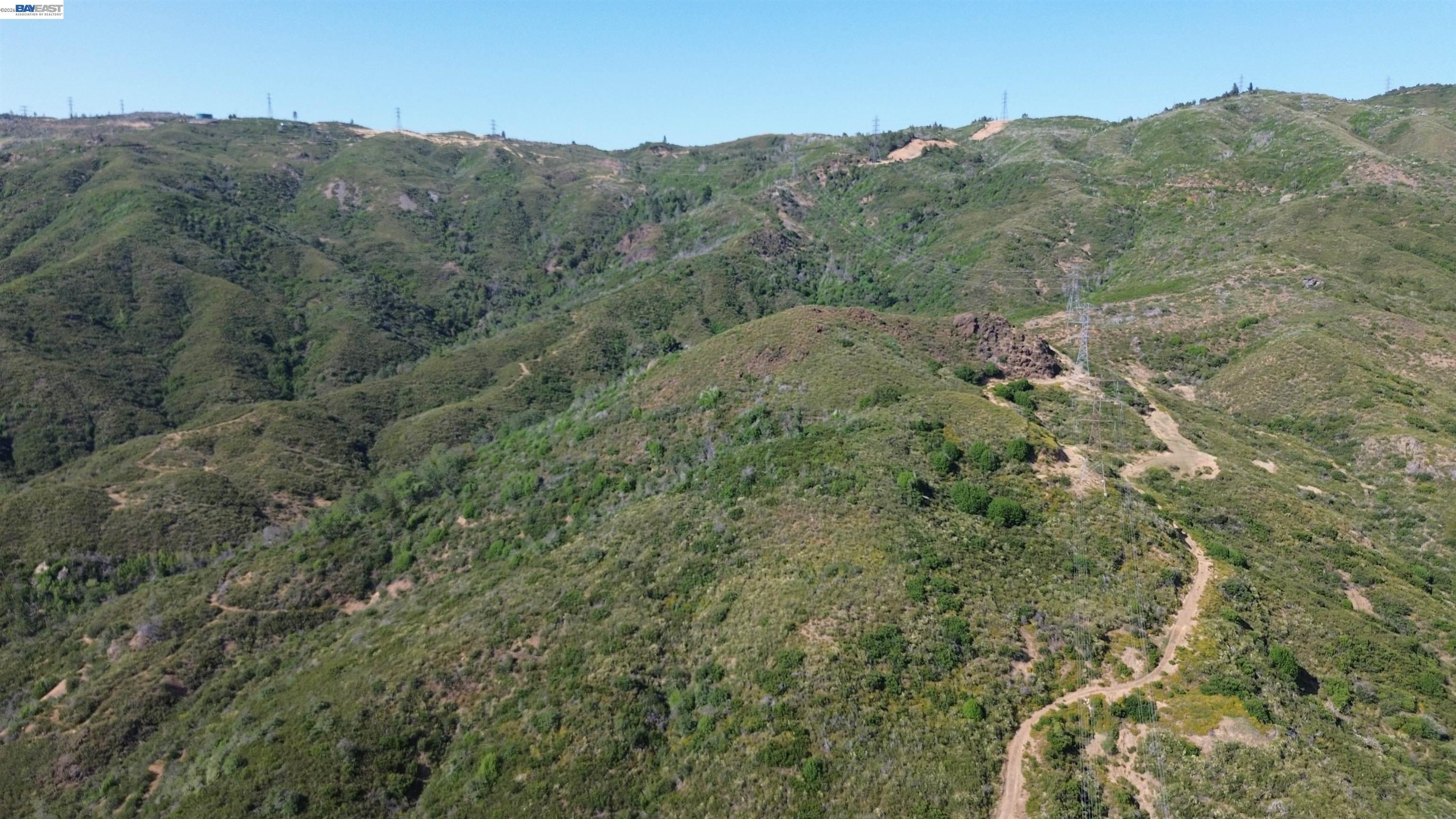 Detail Gallery Image 6 of 45 For 11311 Pine Flat, Healdsburg,  CA 95448 - – Beds | – Baths