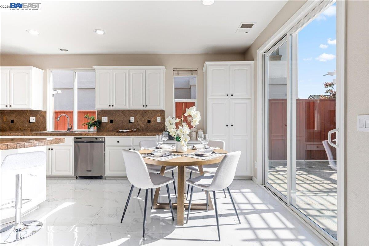 5219 Forestdale Cir, Dublin, CA, 94568