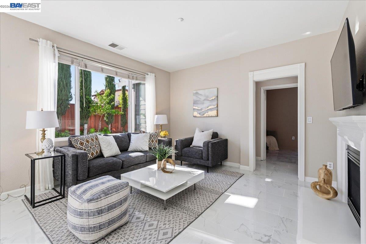 5219 Forestdale Cir, Dublin, CA, 94568