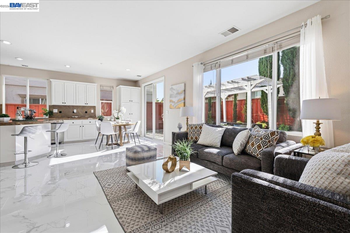 5219 Forestdale Cir, Dublin, CA, 94568