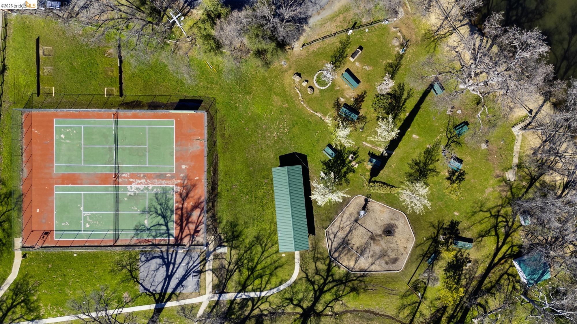 Detail Gallery Image 5 of 46 For 20504 Tracy Court, Soulsbyville,  CA 95372 - 4 Beds | 2 Baths