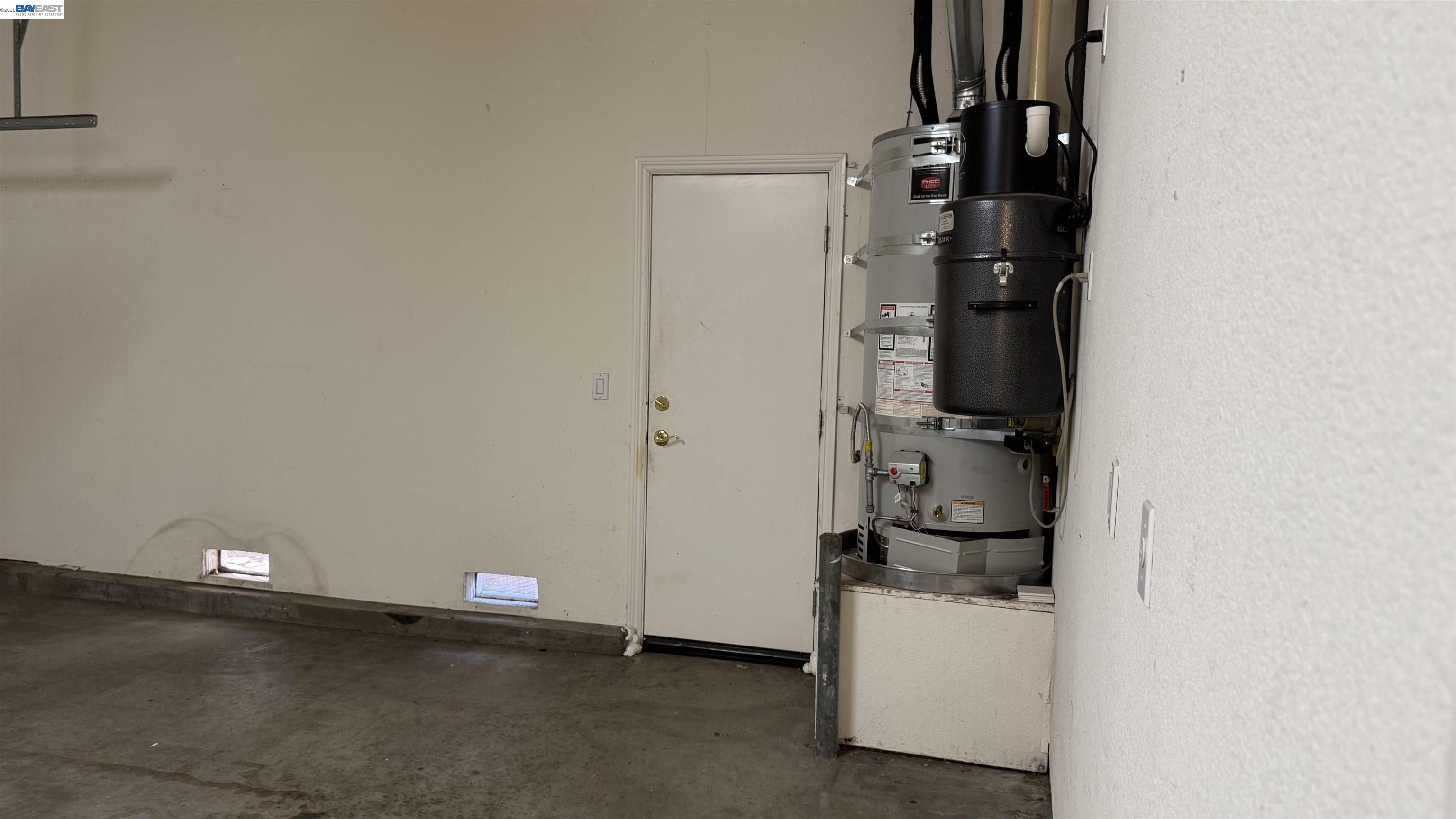 Detail Gallery Image 26 of 31 For 118 Deer Meadow Ter, Danville,  CA 94506 - 4 Beds | 3/1 Baths