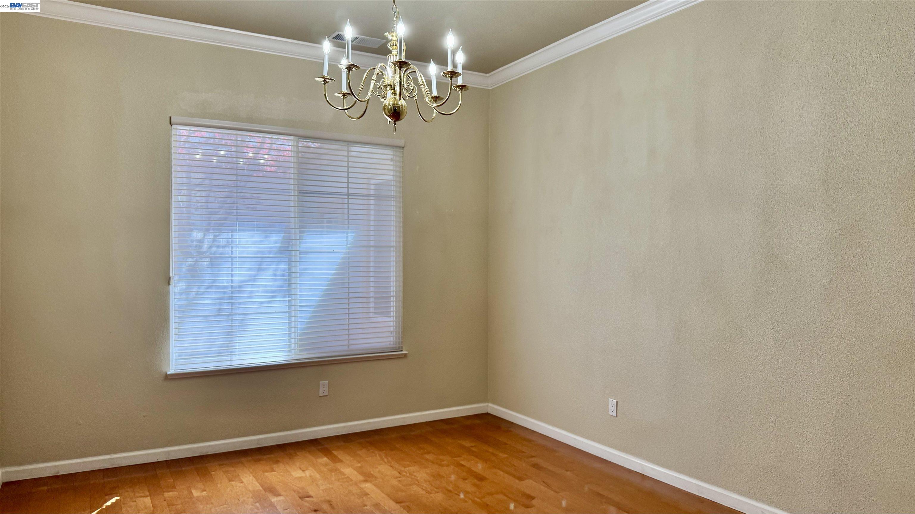 Detail Gallery Image 6 of 29 For 118 Deer Meadow Ter, Danville,  CA 94506 - 4 Beds | 3/1 Baths