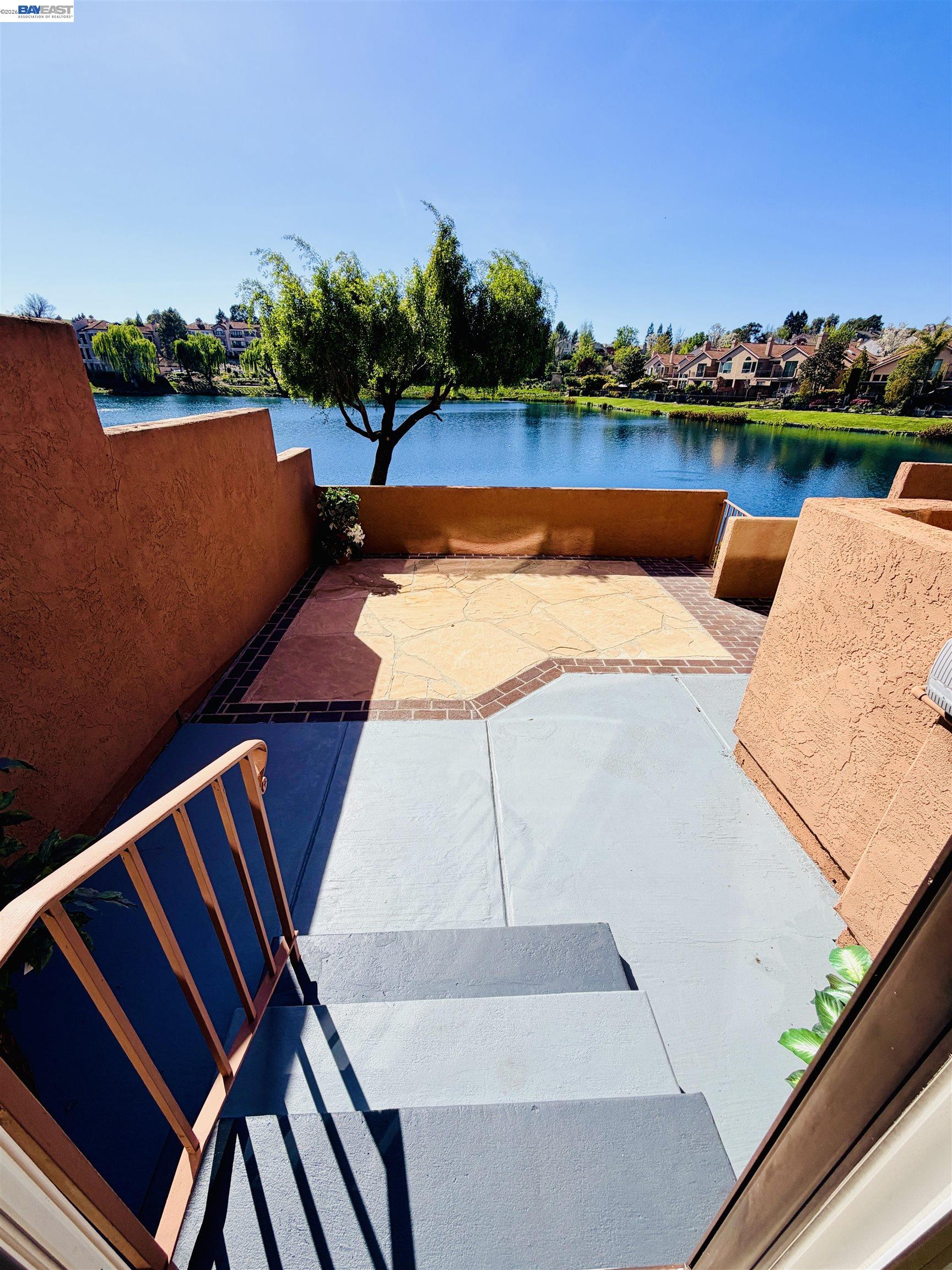 Detail Gallery Image 21 of 53 For 4063 W Lakeshore Dr, San Ramon,  CA 94582 - 2 Beds | 2/1 Baths