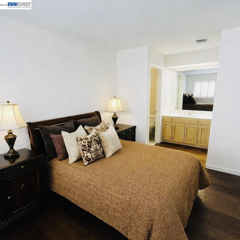 Detail Gallery Image 23 of 53 For 4063 W Lakeshore Dr, San Ramon,  CA 94582 - 2 Beds | 2/1 Baths